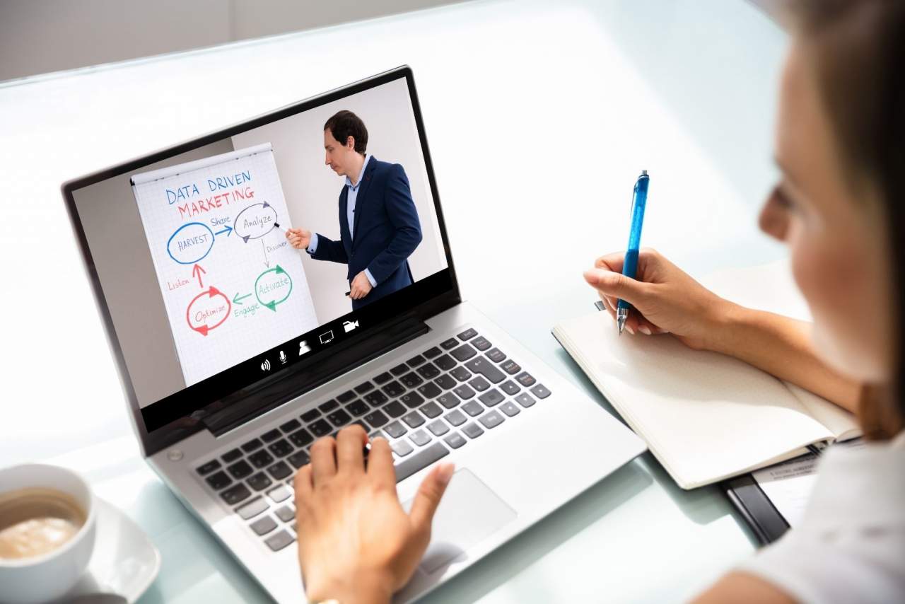Aumenta la demanda de formación online en el último año en centros especializados como Edil formación