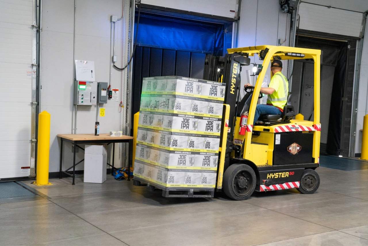 HP Elevación: Empresa con años de experiencia en el sector de las carretillas elevadoras eléctricas en España