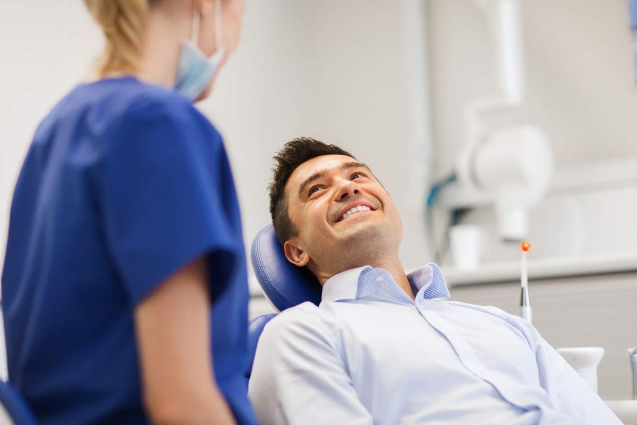 Clínica Dental Helident: Implantes cigomáticos ¿Qué son? ¿Por qué son populares?