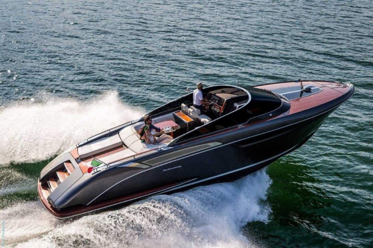Yacht IN Ibiza: ¿Cómo realizar un alquiler de barco en Ibiza?