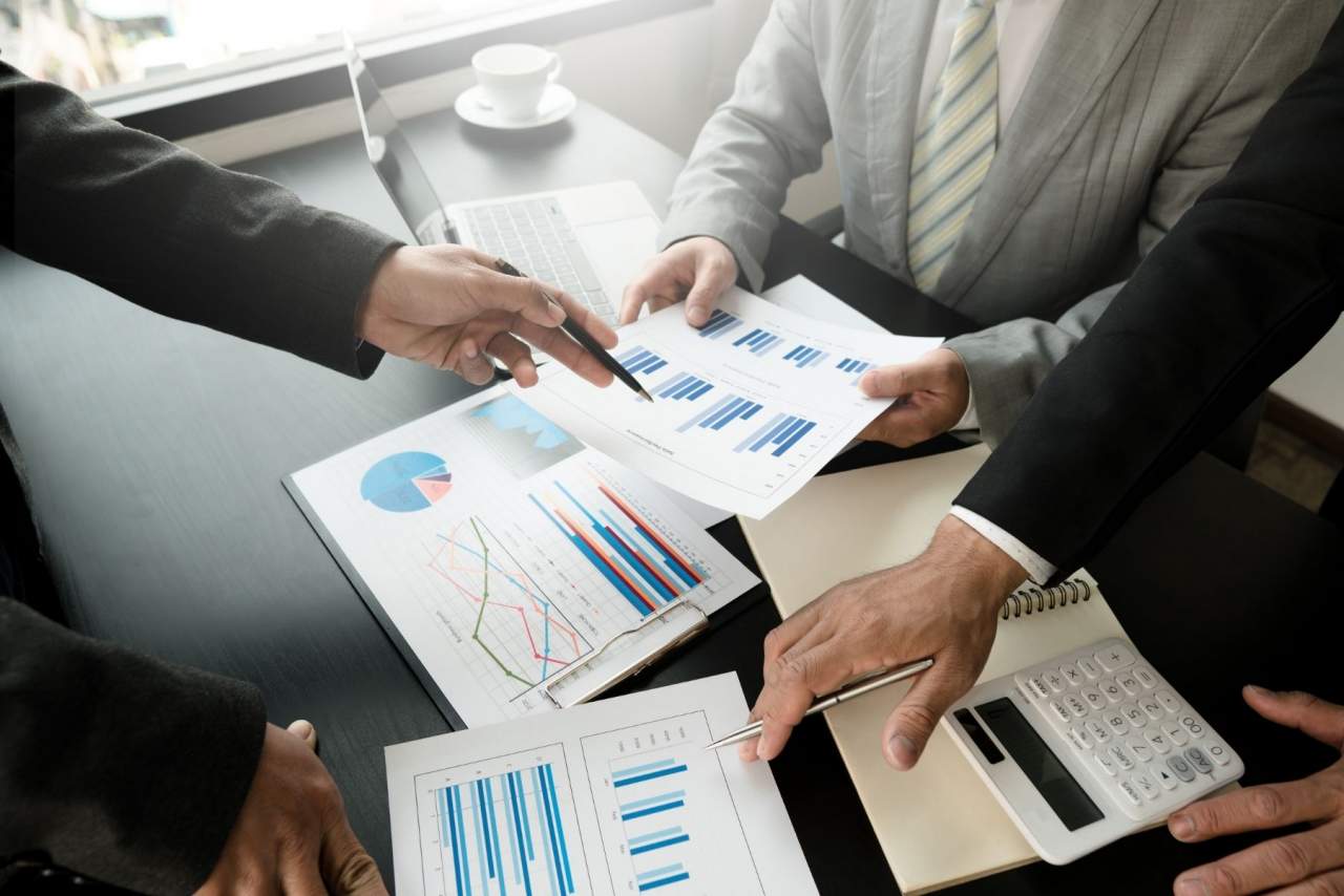 ¿Qué ofrece una gestoría para autónomos? Horus Firm