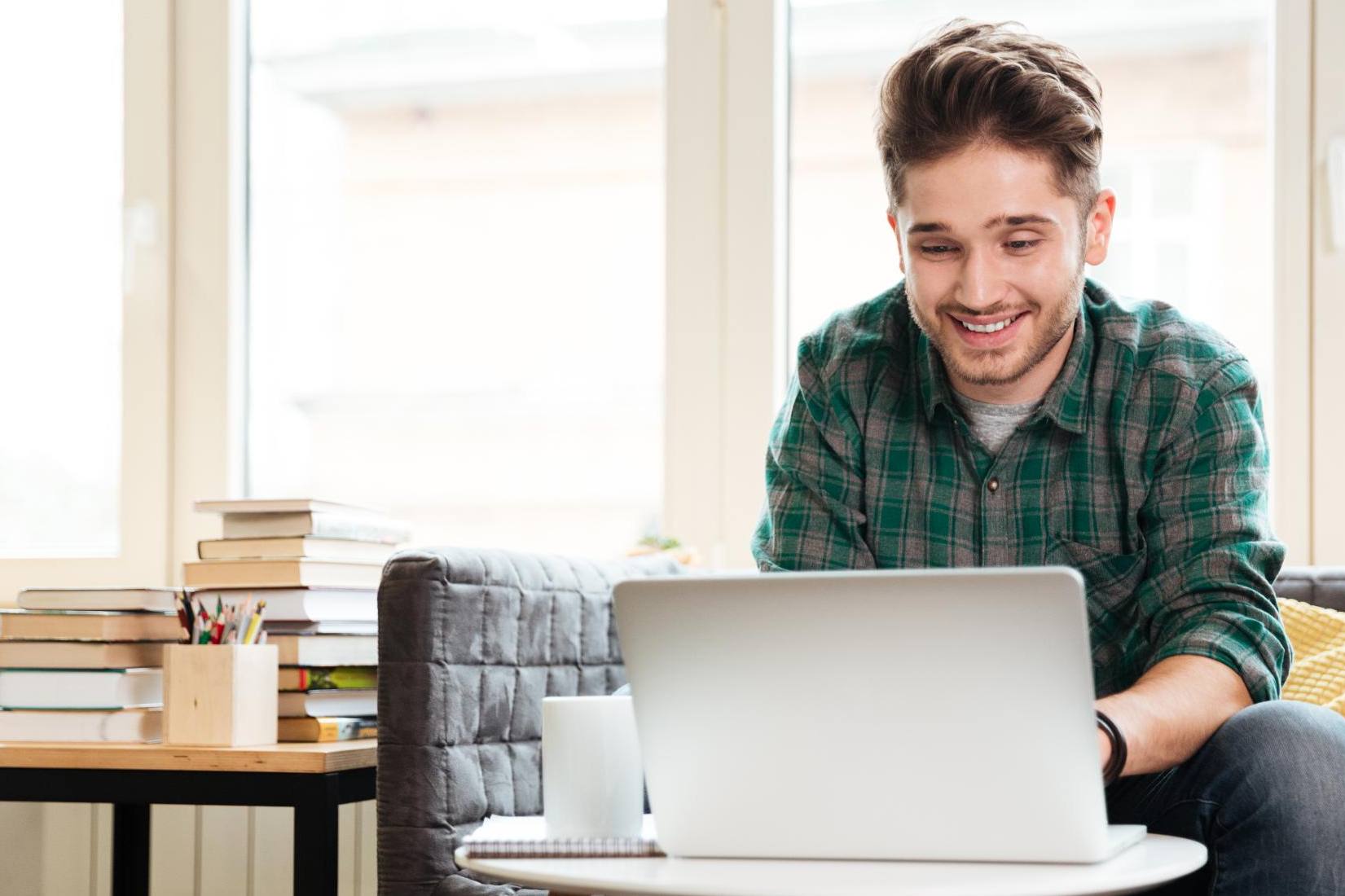 Encuentra todas las ofertas de trabajo en el extranjero: JOByes