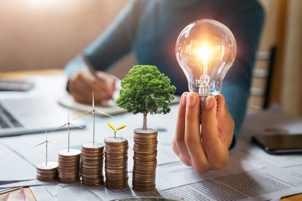 Cambiar la compañía comercializadora de la factura de la luz es un trámite ágil: Gurú Energía
