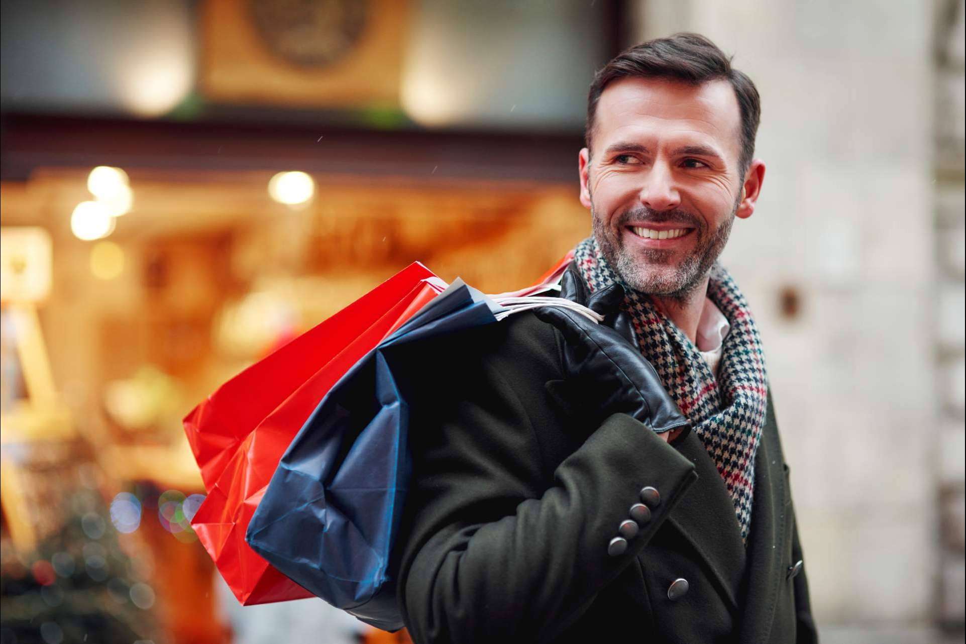 CLOTHESLG, tienda de ropa de hombre por excelencia