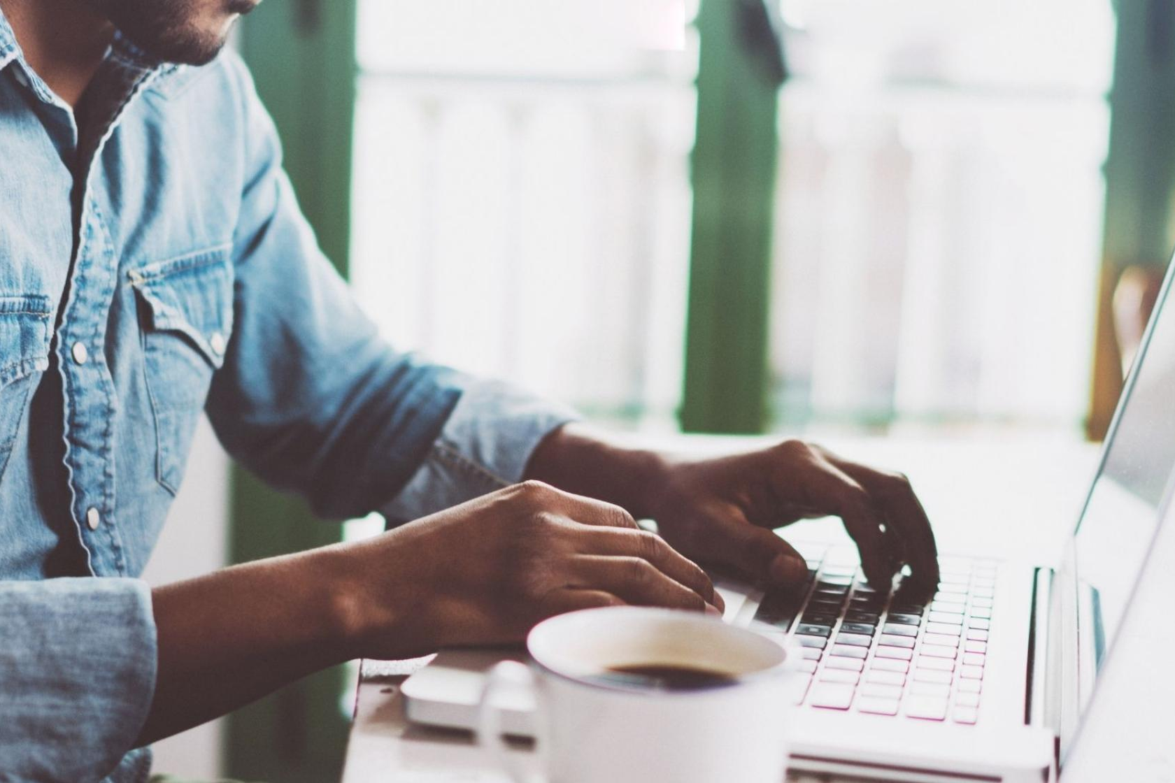 ¿Qué es un Hacker? el nuevo concepto de la era digital explicado por Hackrocks