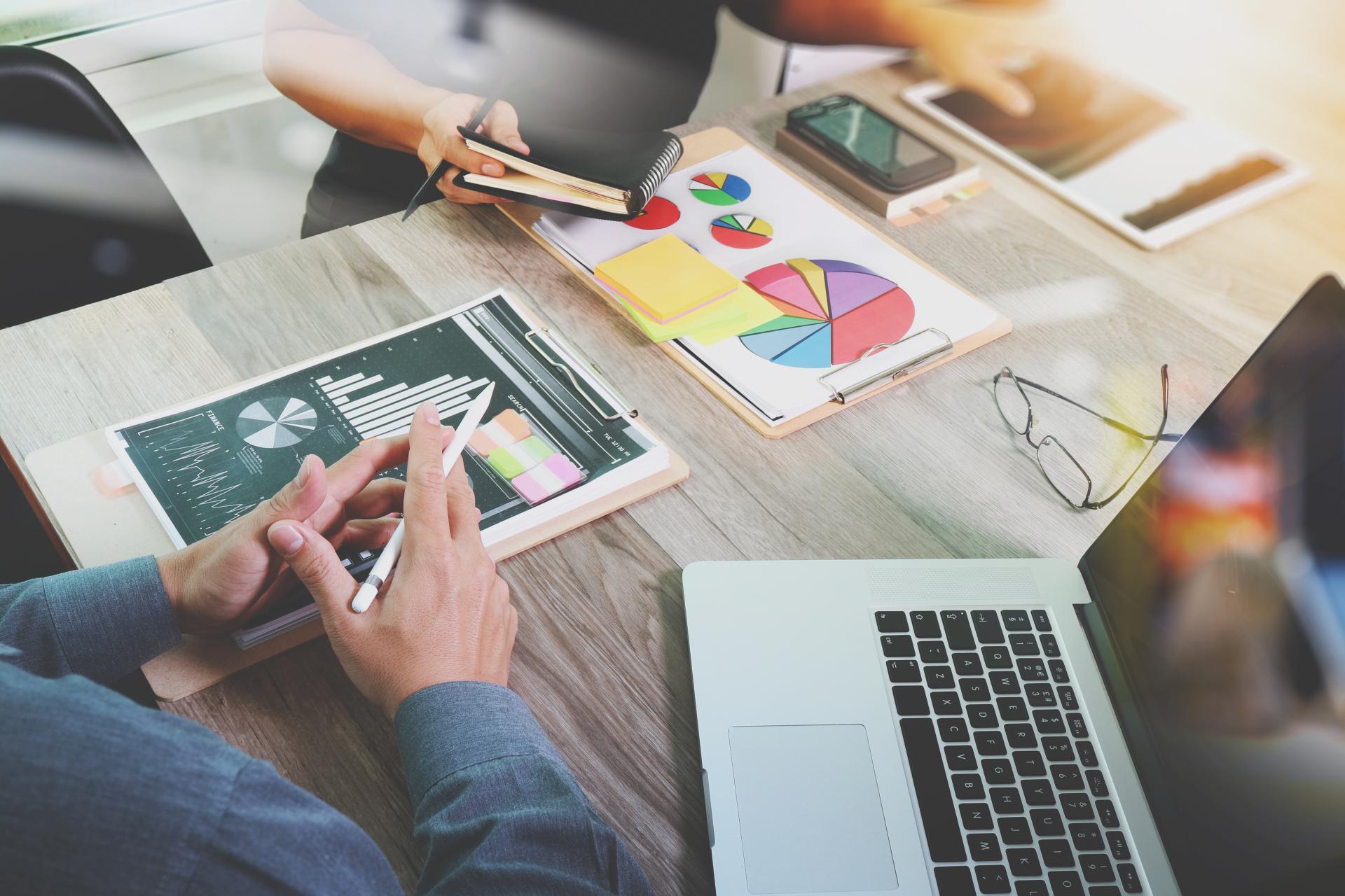 Juan Benítez, experto en marketing digital, explica las estrategias más recomendadas para captar nuevos clientes con herramientas digitales