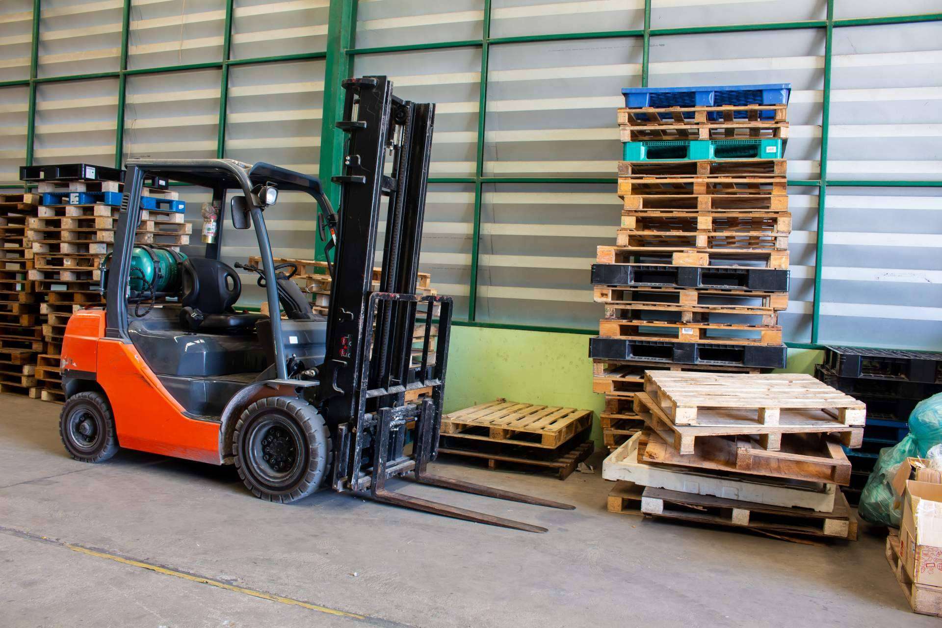 Encontrar repuestos de carretillas elevadoras fiables es posible gracias a la empresa Recambios de Carretillas RRP