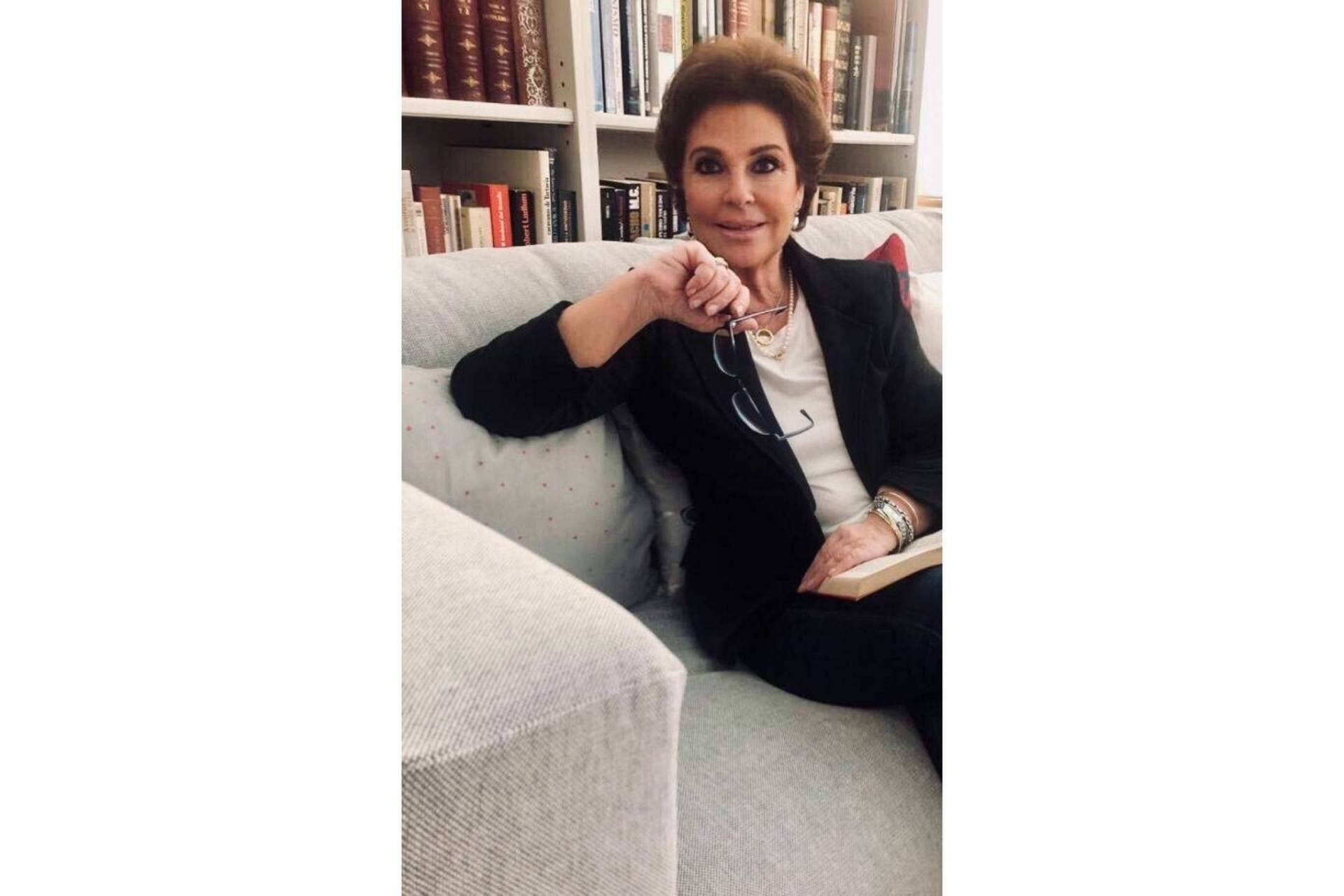 La novela de Gloria López de María relata el entorno bélico