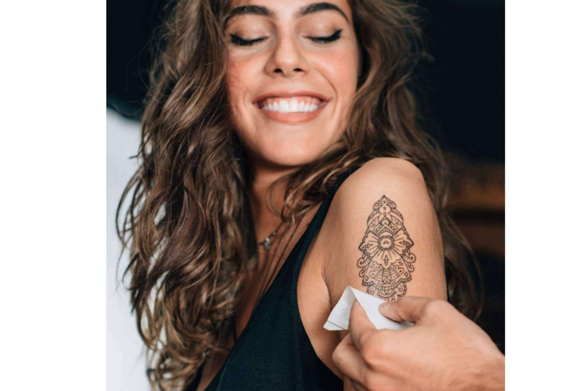 Los tatuajes temporales publicitarios que realiza Uvimark