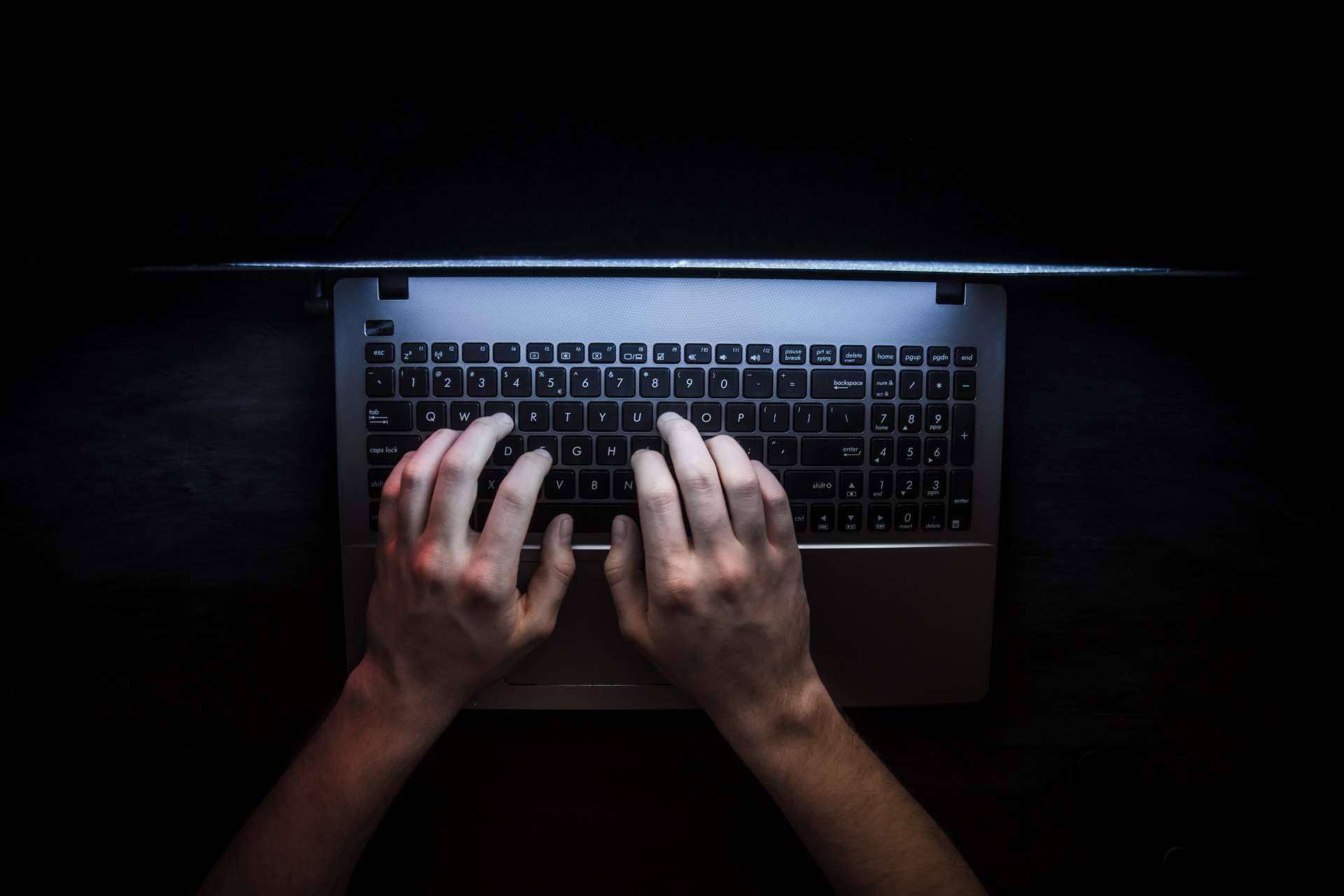 Aprender a hackear es posible de la mano de la plataforma online Hackrocks