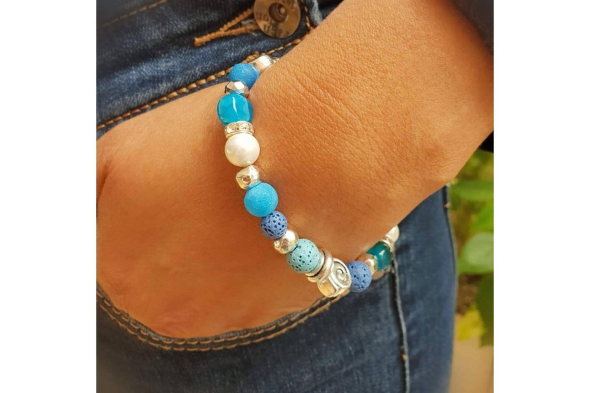 ¿Qué propiedades tienen las piedras protectoras de la tienda Tierra de Gemas?