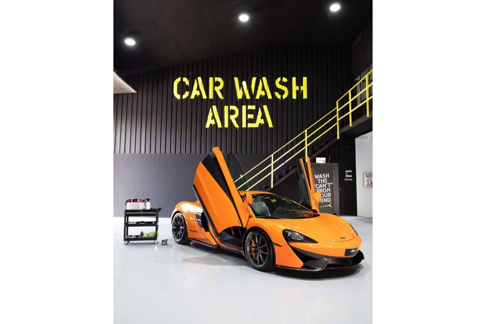 Radikal World, la marca que busca reunir a los amantes de los coches de lujo con Radikal Carwash