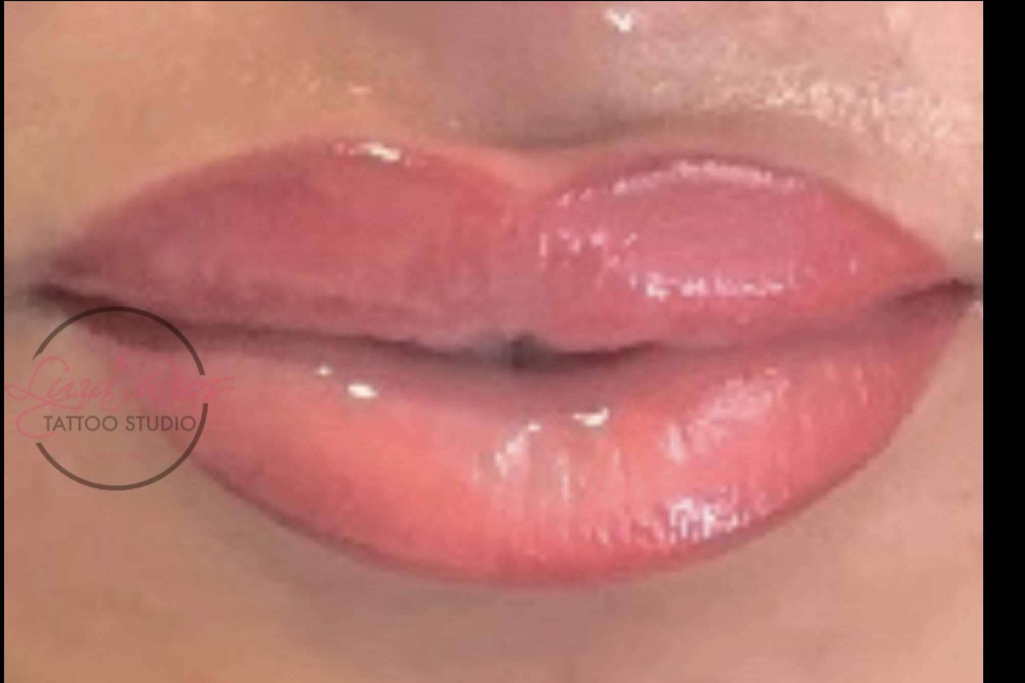 El secreto de lucir un maquillaje perfecto y natural todos los días gracias a Luza Ríos Tattoo Studio