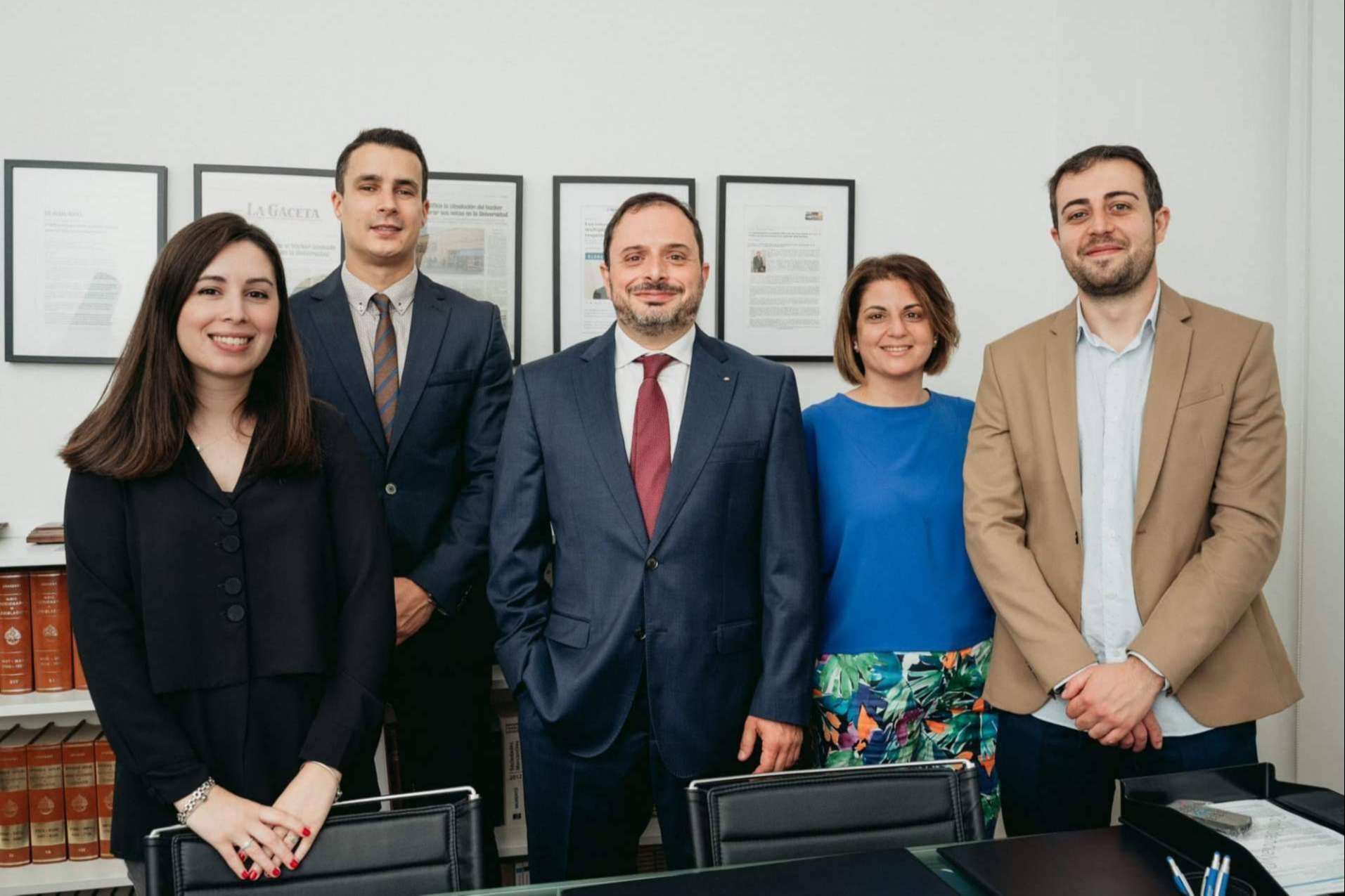 ¿Consultar a internet? Mejor a un abogado: Igualada Belchí Abogados