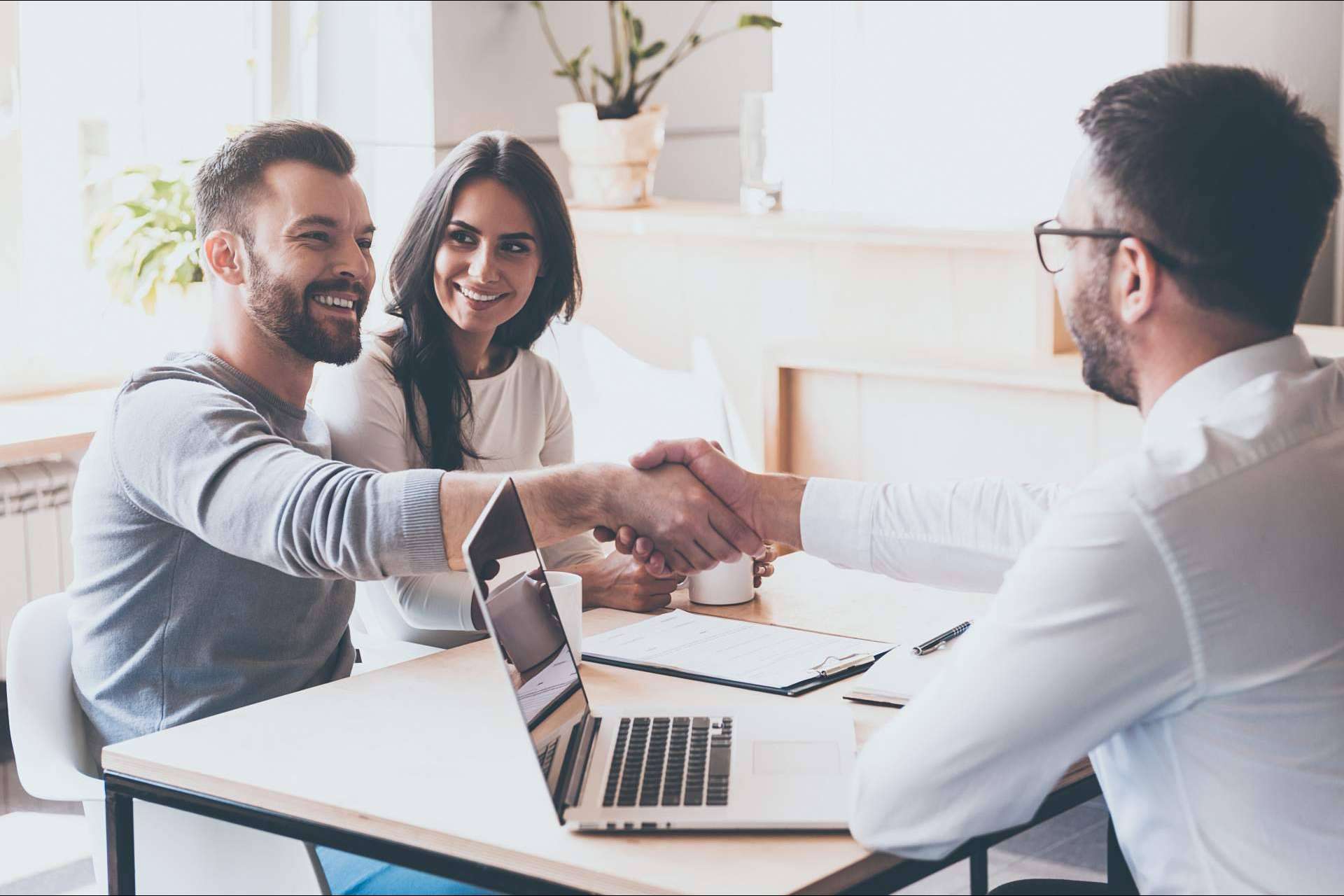 La Casa Agency presenta las ventajas de trabajar con una inmobiliaria en exclusiva