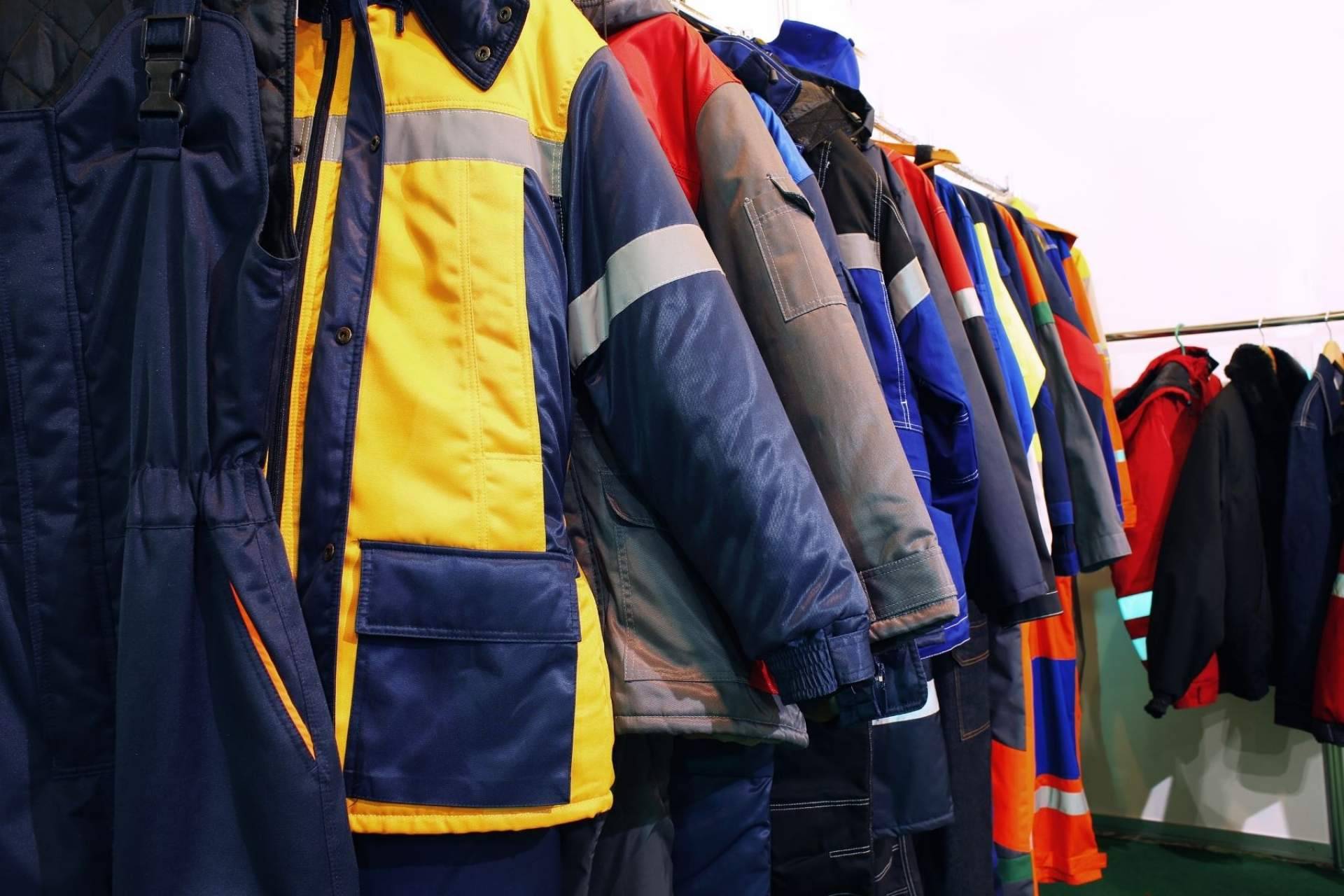 Ropa de trabajo Workteam, disponible en Promofactory