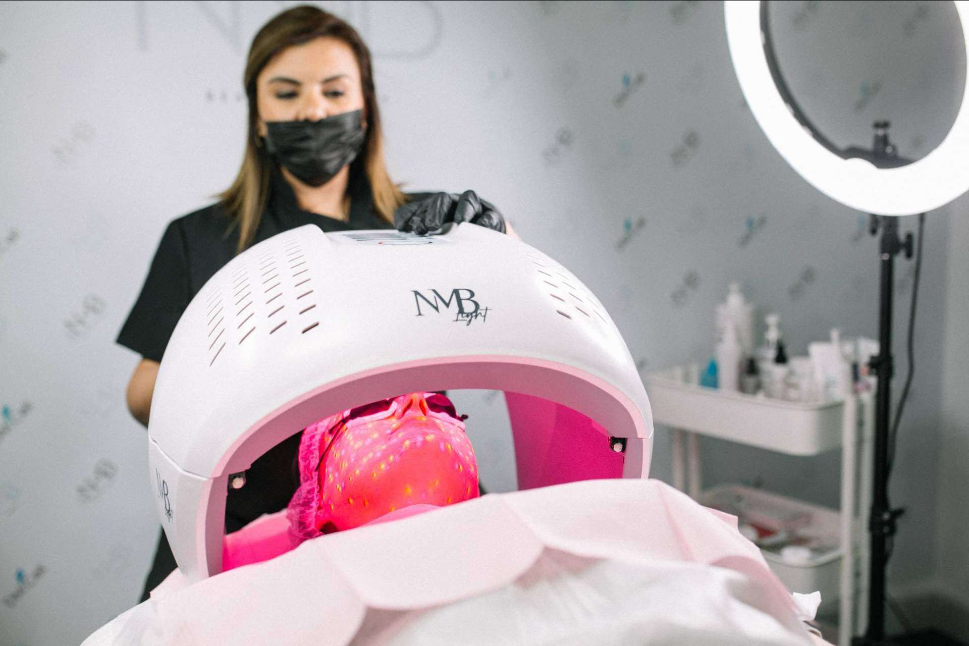 Cursos de formación en toda España impartidos por la reconocida academia de estética avanzada NMBeauty Academy