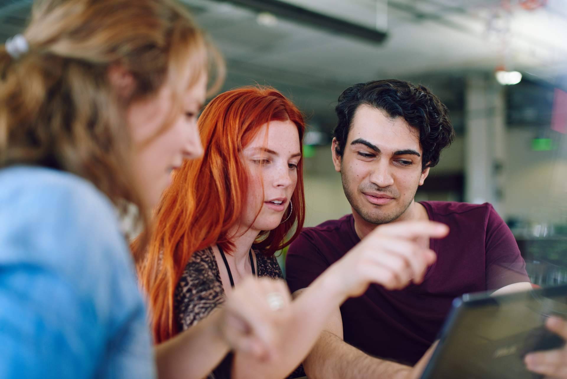 Mentoring mensual para emprendedores: todas las claves con el funnel architect Israel Huerta