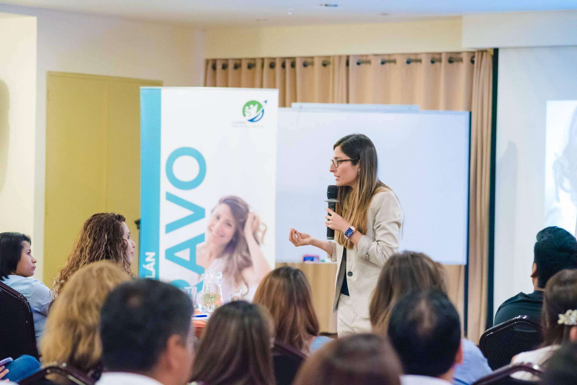 Mónica Galán proporciona las claves para impulsar la carrera a través de la comunicación