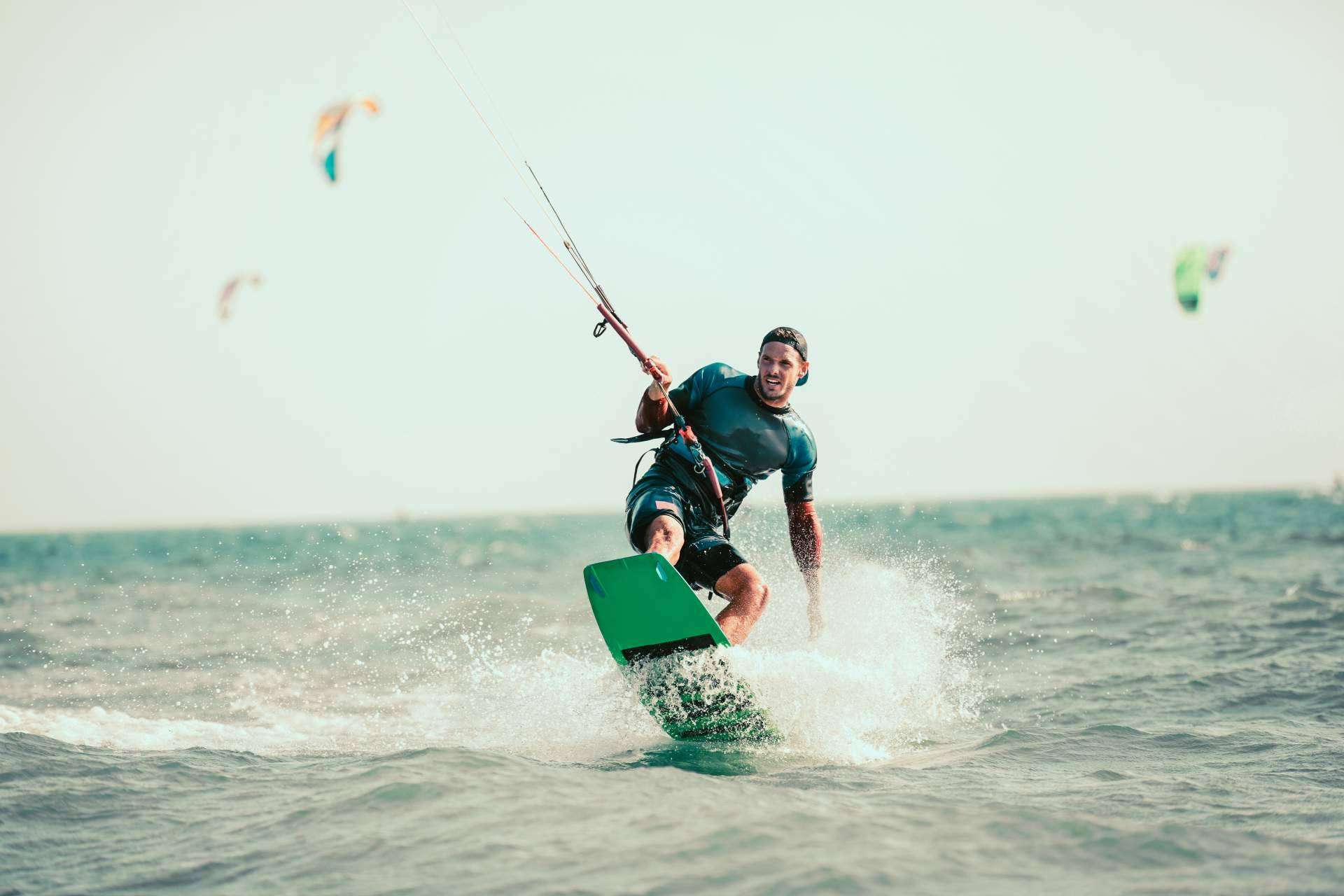 ¿Qué se necesita para ser instructor de kitesurf con 3Sixty Kite School?