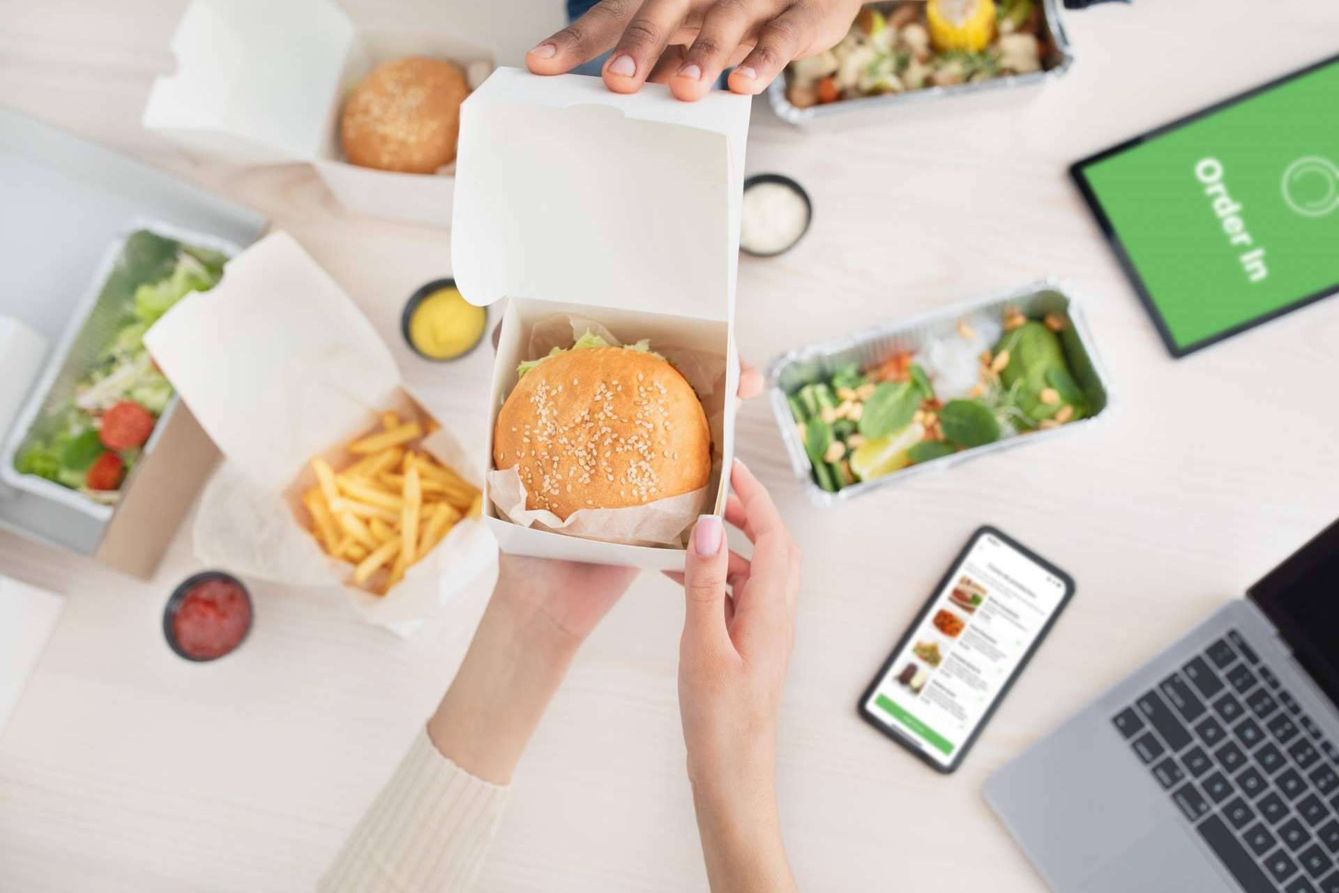 ¿Cómo aumentar la facturación de un restaurante? La plataforma Order In tiene la respuesta
