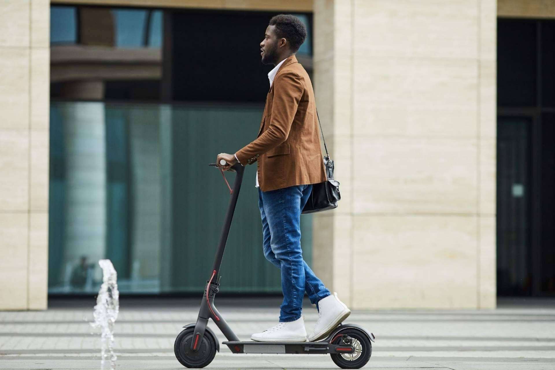 Electric scooter rental en Barcelona: Lynx Rent propone un modelo innovador en la Ciudad Condal