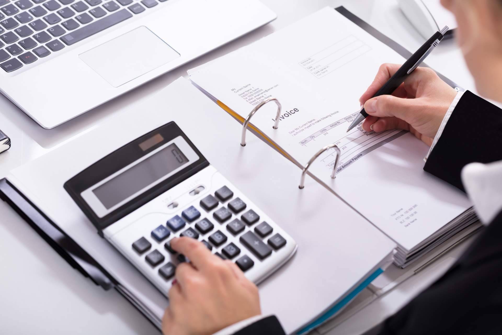 Planificar el cierre fiscal de 2021 con Max Gestión