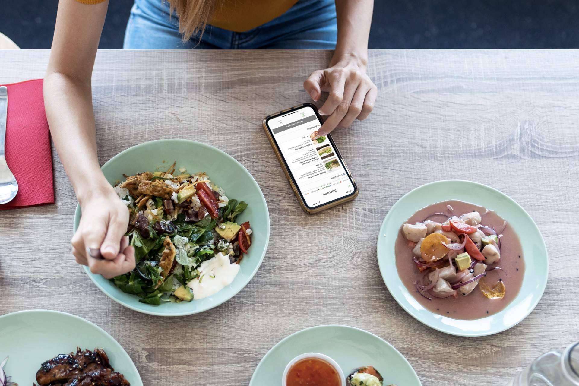 Pedir con el móvil dentro del restaurante, la nueva tendencia en el sector de la hostelería que llega de la mano de Order In
