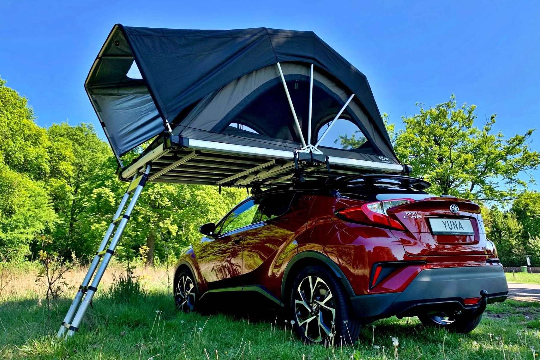 Foxcamper garantiza un viaje cómodo y tranquilo con su tienda de campaña para coche
