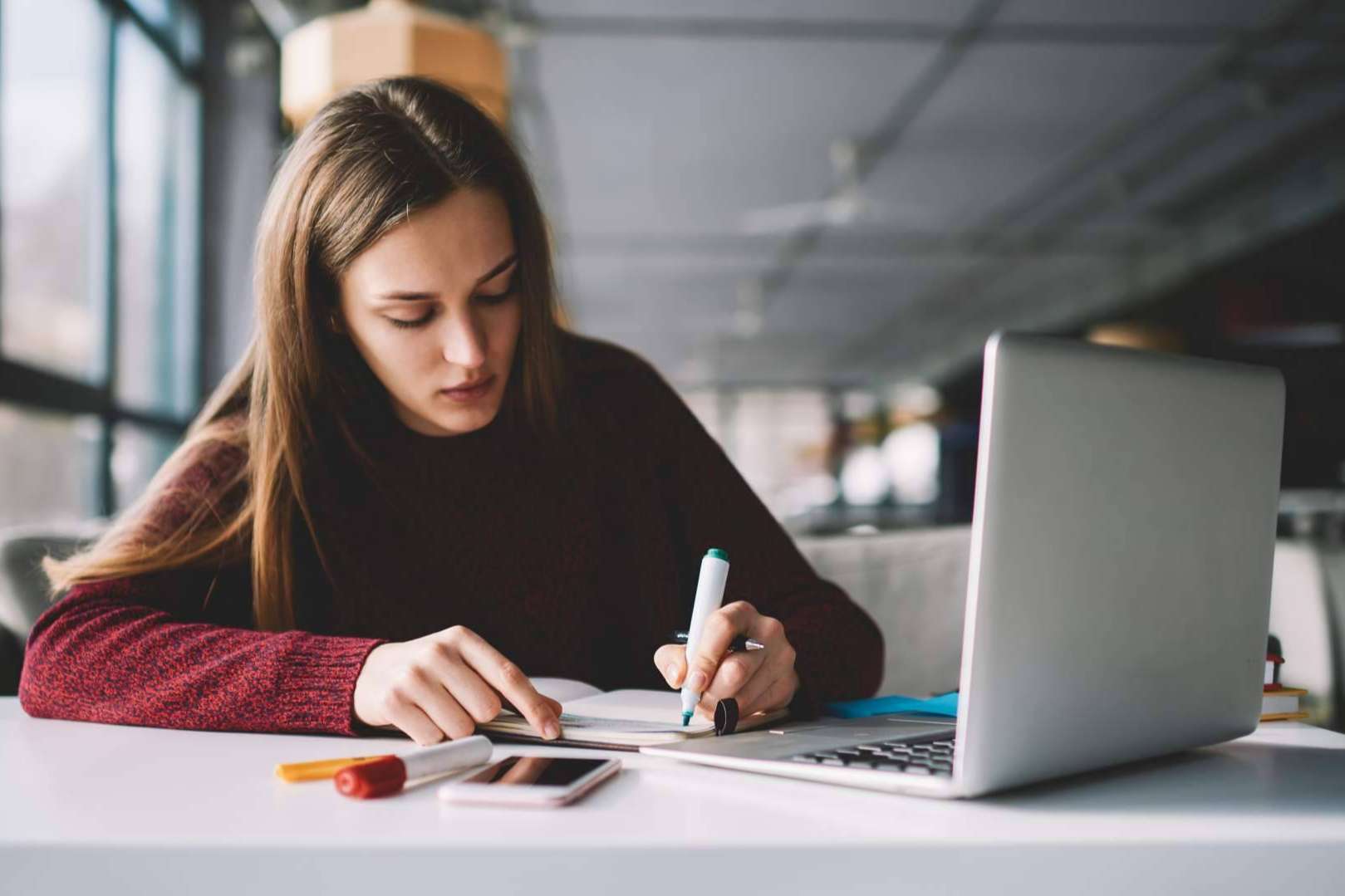 Abre sus puertas una academia online con un innovador método docente, Academia Odiseo