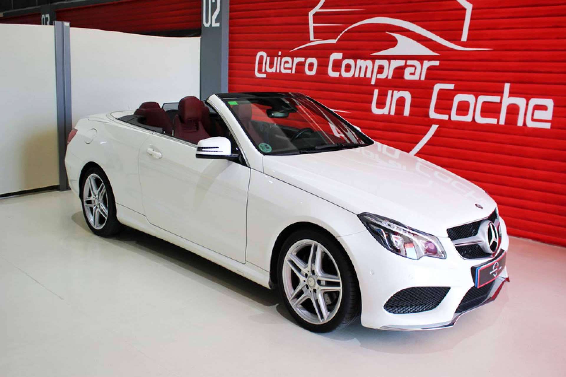 Coches a km 0 y seminuevos con entrega inmediata disponibles en un concesionario de vehículos en Madrid, para estrenar coche al mejor precio