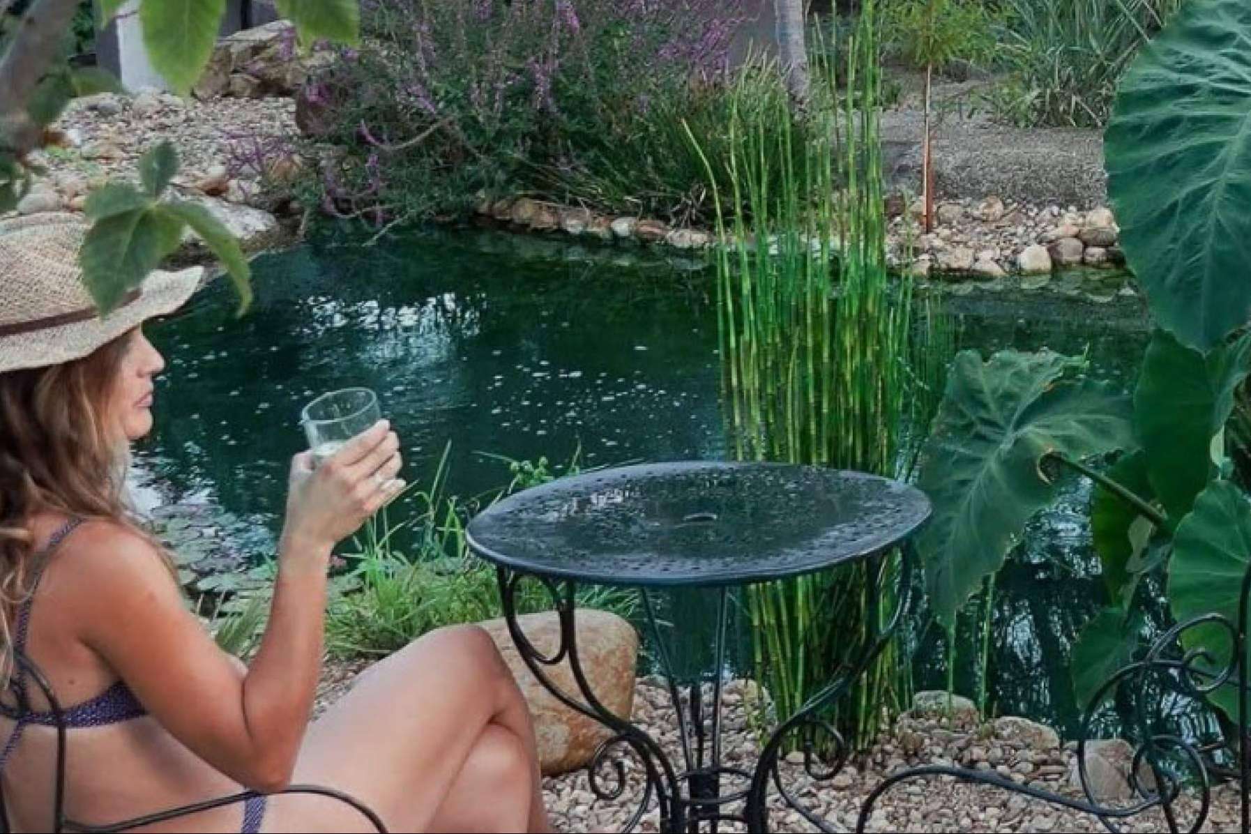 La tendencia de las piscinas ecológicas, según plantasyestanques.es