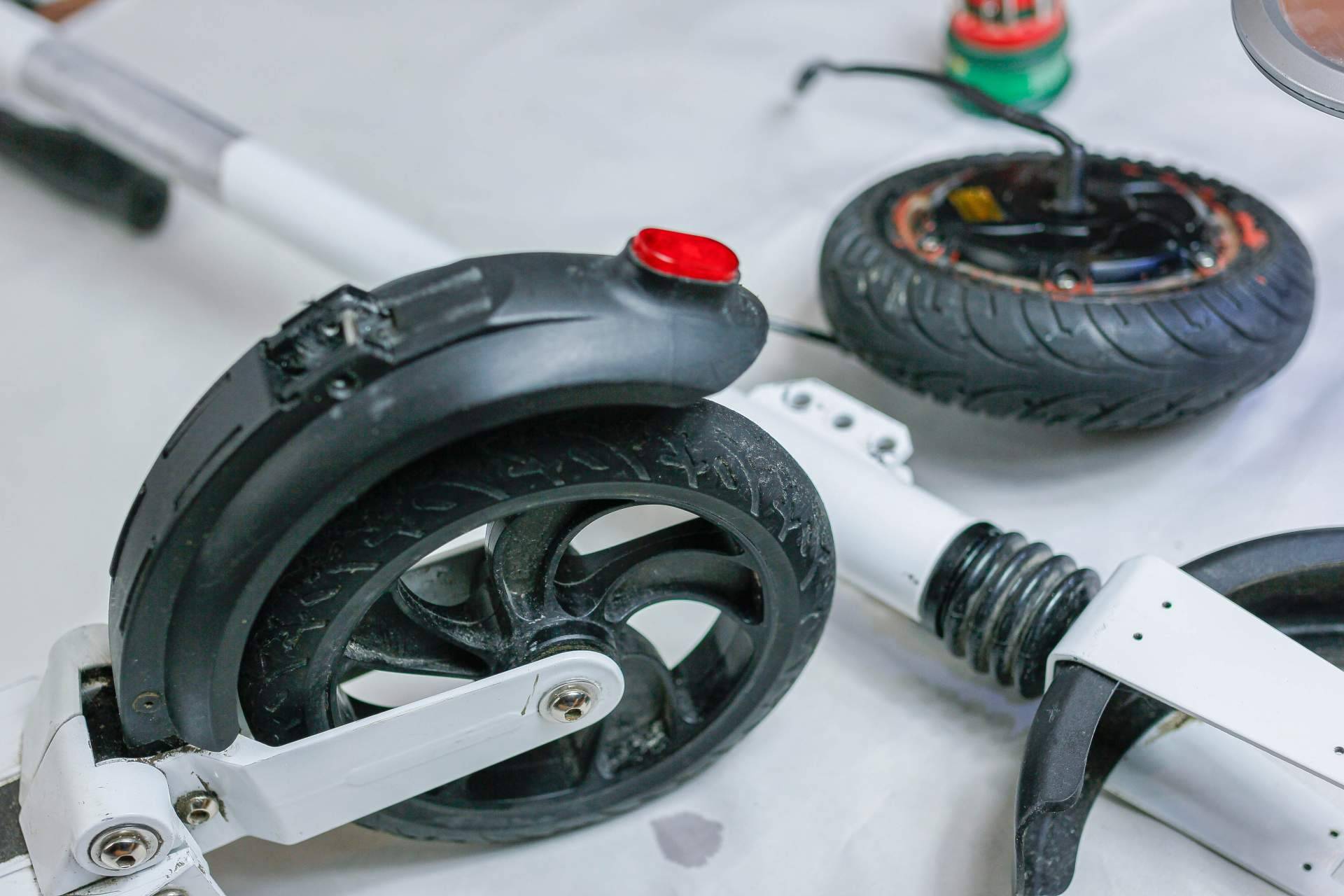 ¿Por qué reparar los patinetes eléctricos con LYNX?