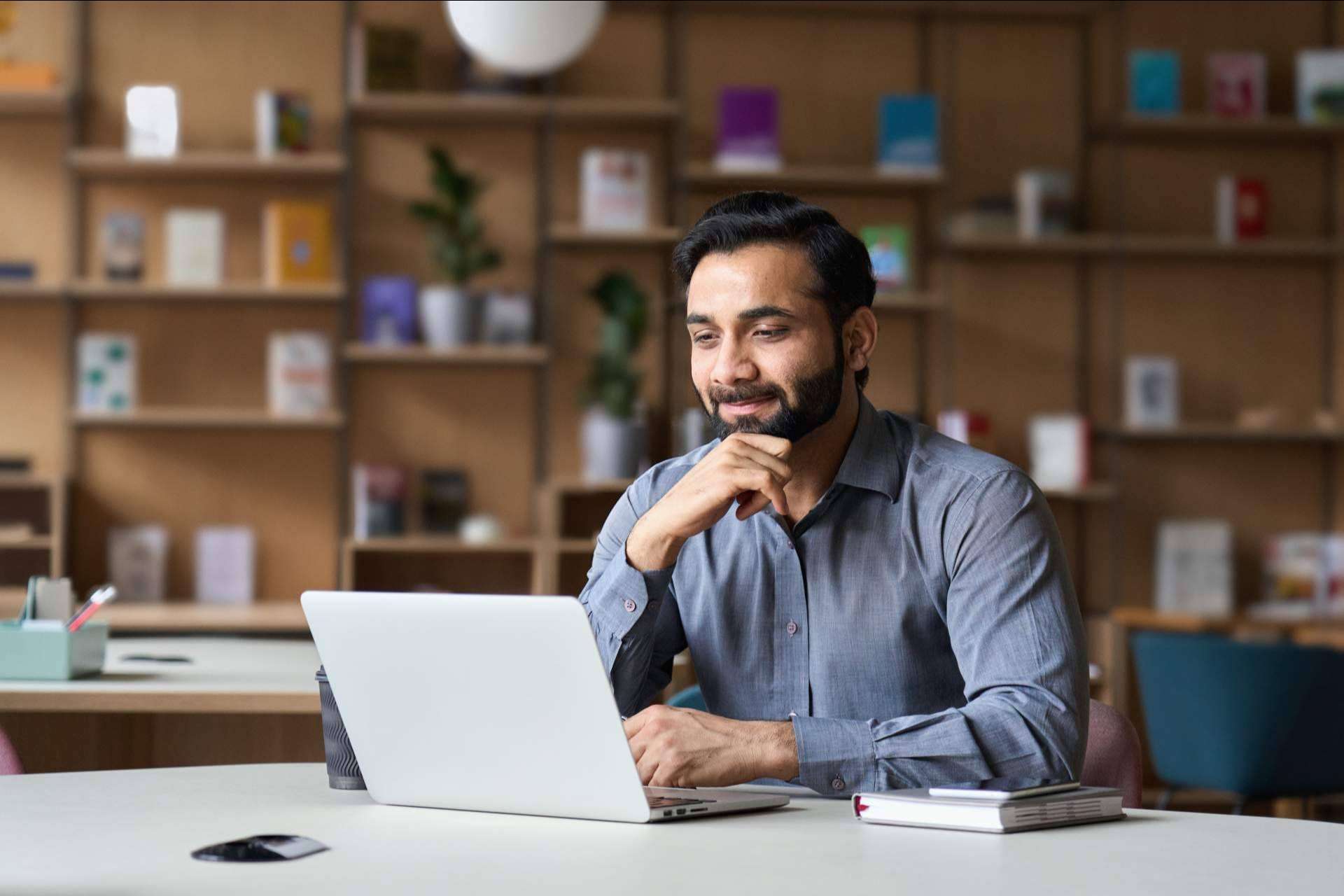 Migrow ofrece su servicio estrella de visado y residencia para emprendedores