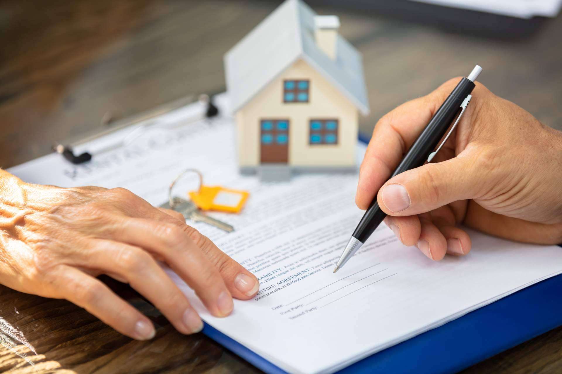 La inmobiliaria en Málaga D&A ofrece el servicio de cliente premium para enterarse de las ofertas del mercado