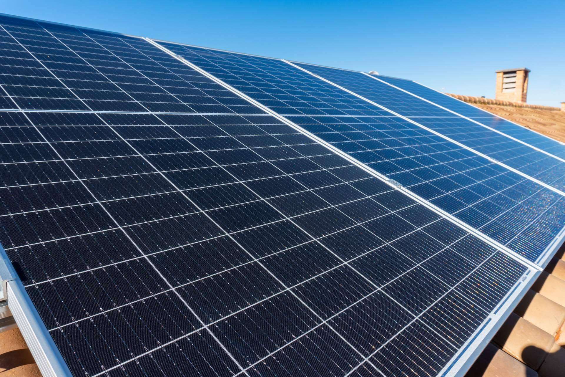 Ingeniería Masred brinda subvenciones de placas solares en Valencia y Baleares