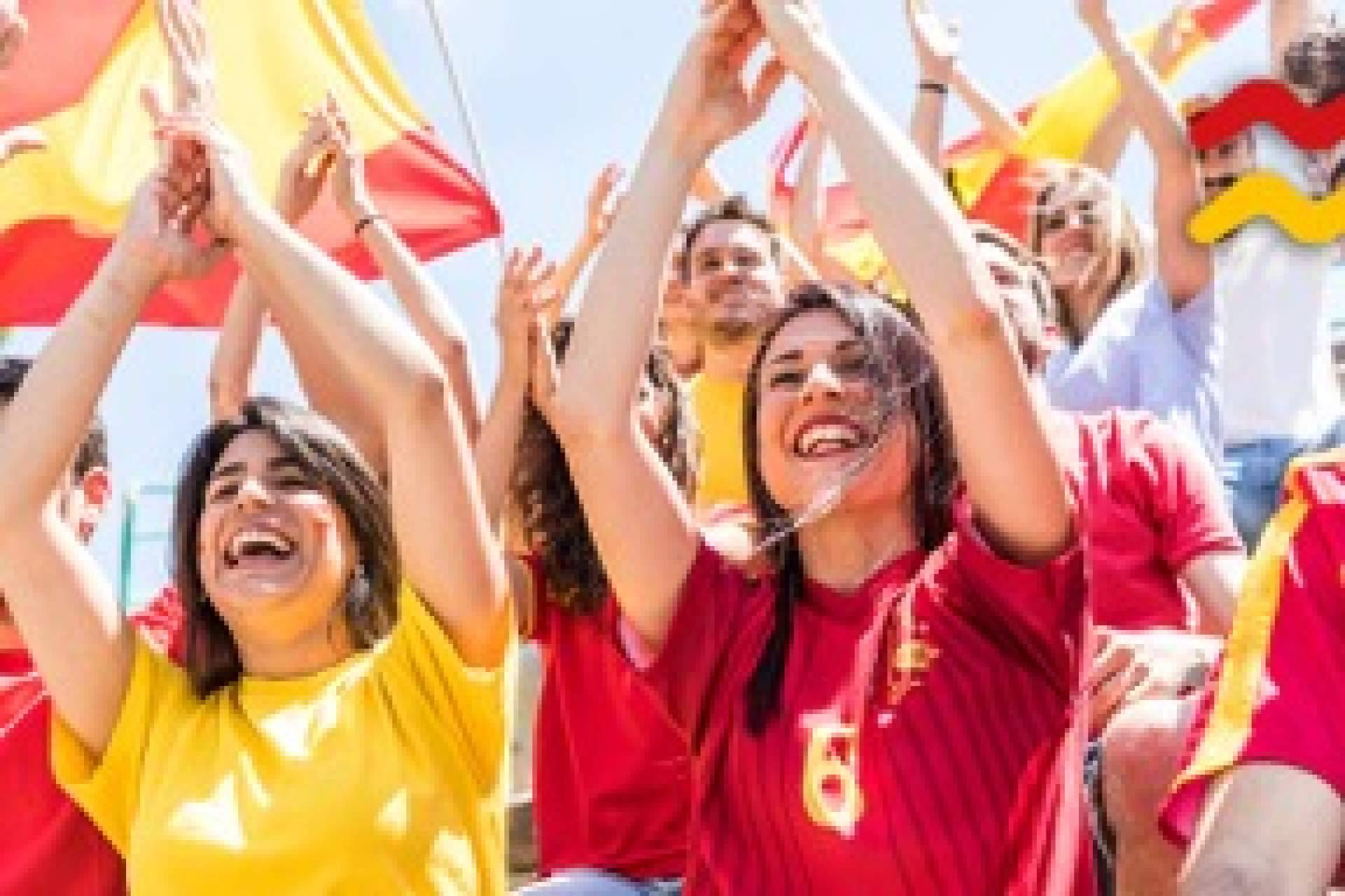 La ropa deportiva oficial de la selección española que ofrece ViveSelección para regalar en Navidad