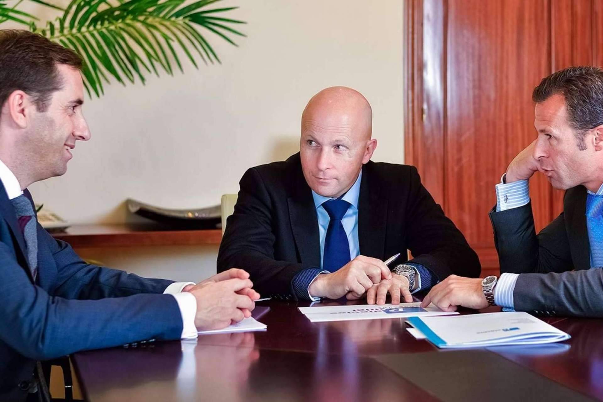 Los servicios de un abogado penal en Málaga con garantías gracias a Palacios & Vidal Abogados