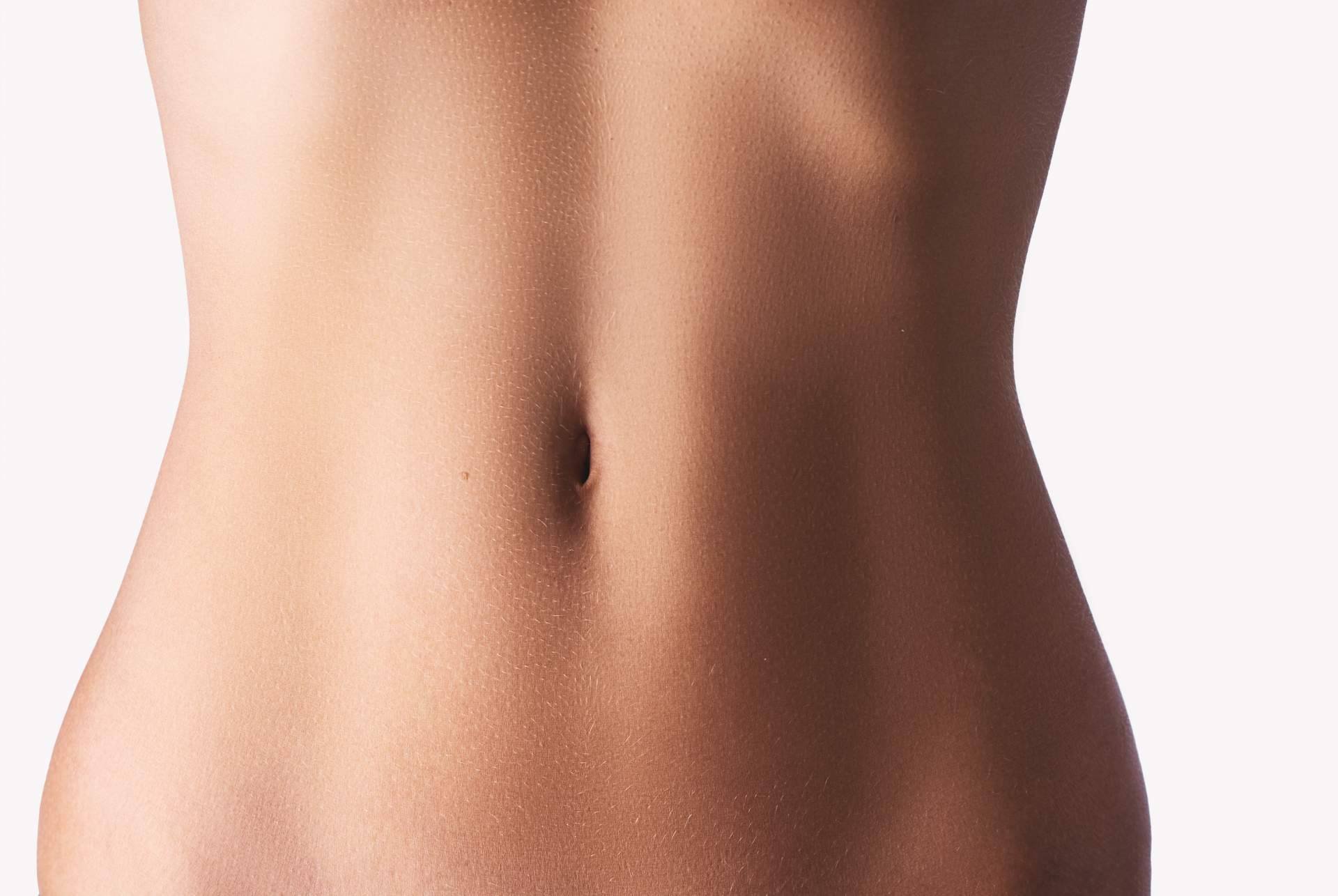 Fortalecimiento de abdominales en la clínica de medicina estética Unidad FEMME