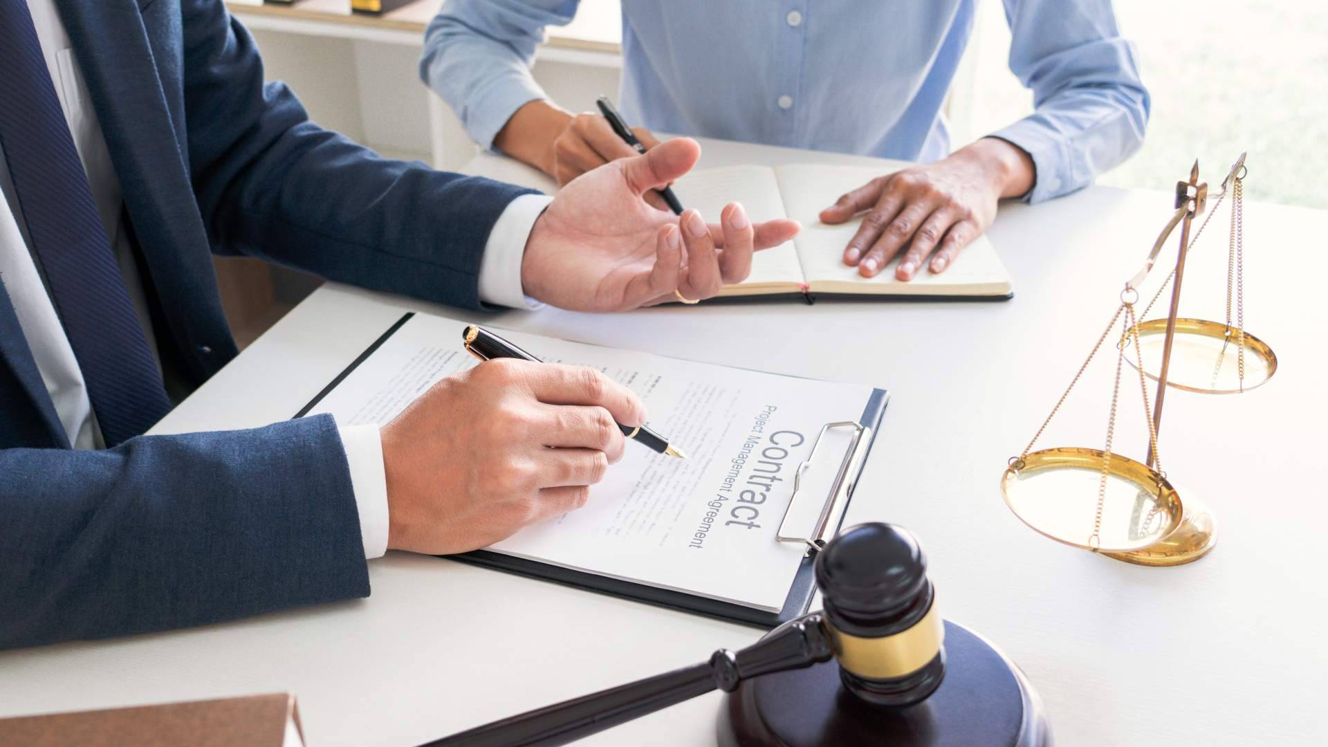 Servicios de asesoría jurídica, tributaria y contable en Canarias