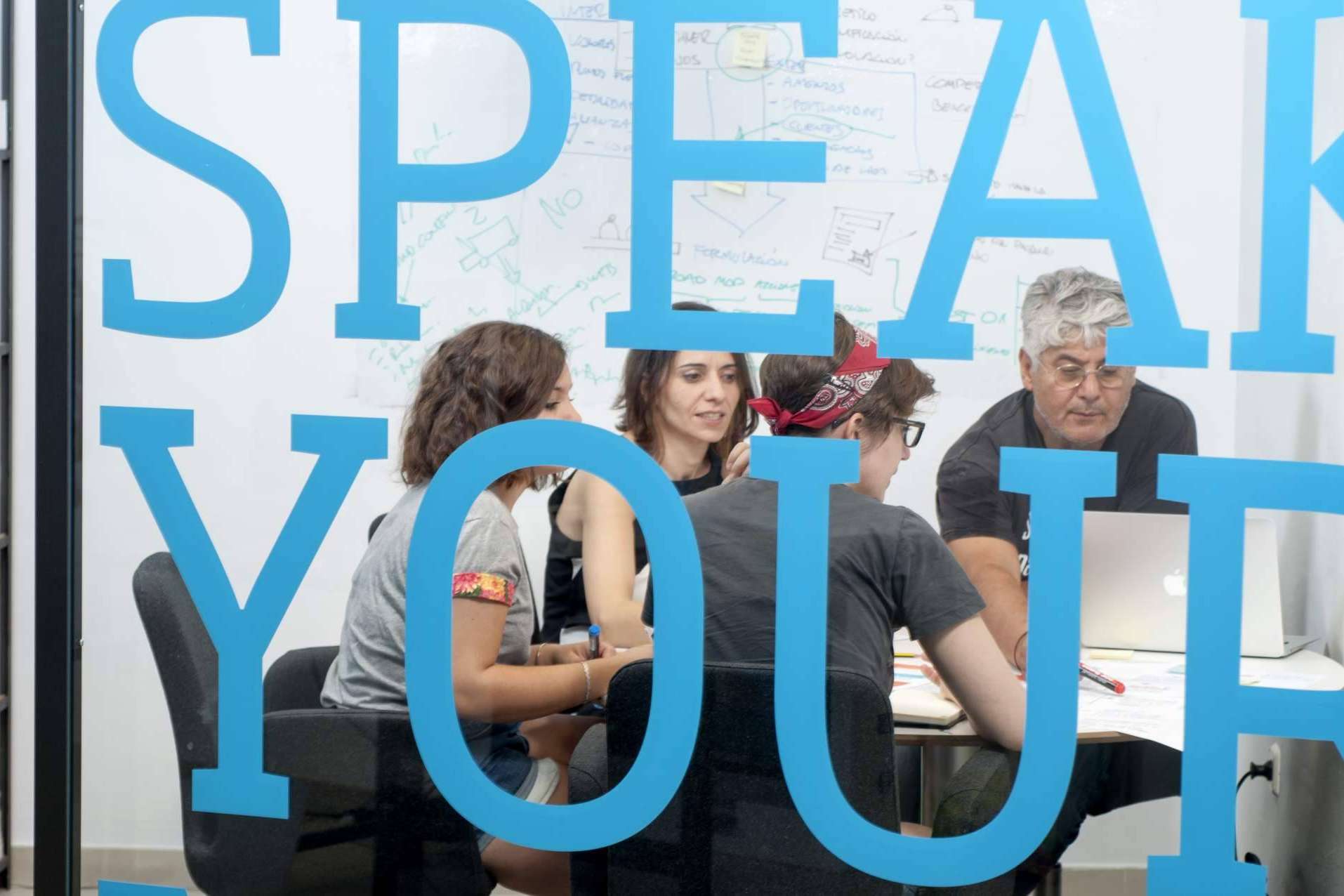 SAO Branding, un estudio creativo multidisciplinar experto en el marketing outsourcing que combina conocimiento, experiencia y valores