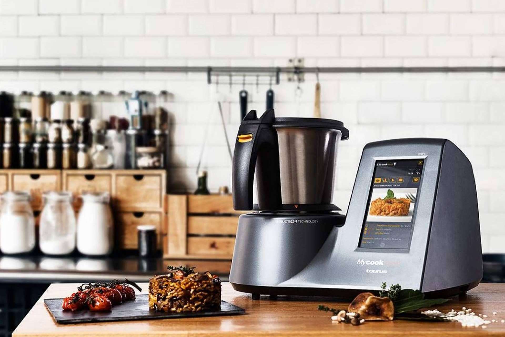 La comparativa de Fredileis sobre los diferentes modelos de robot de cocina para facilitar la vida