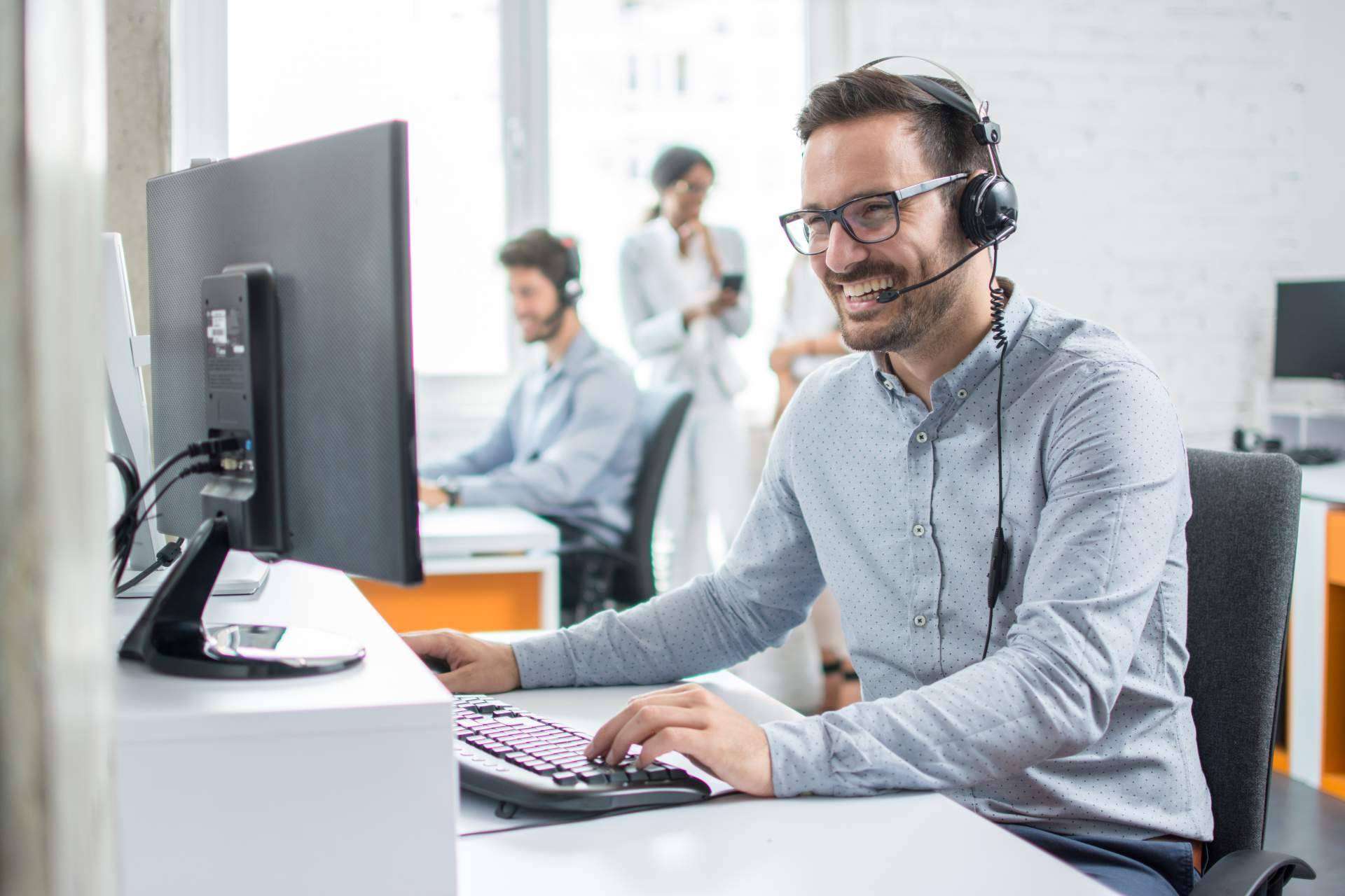 Empresas y trabajadores más felices gracias al teletrabajo, por DeskTime