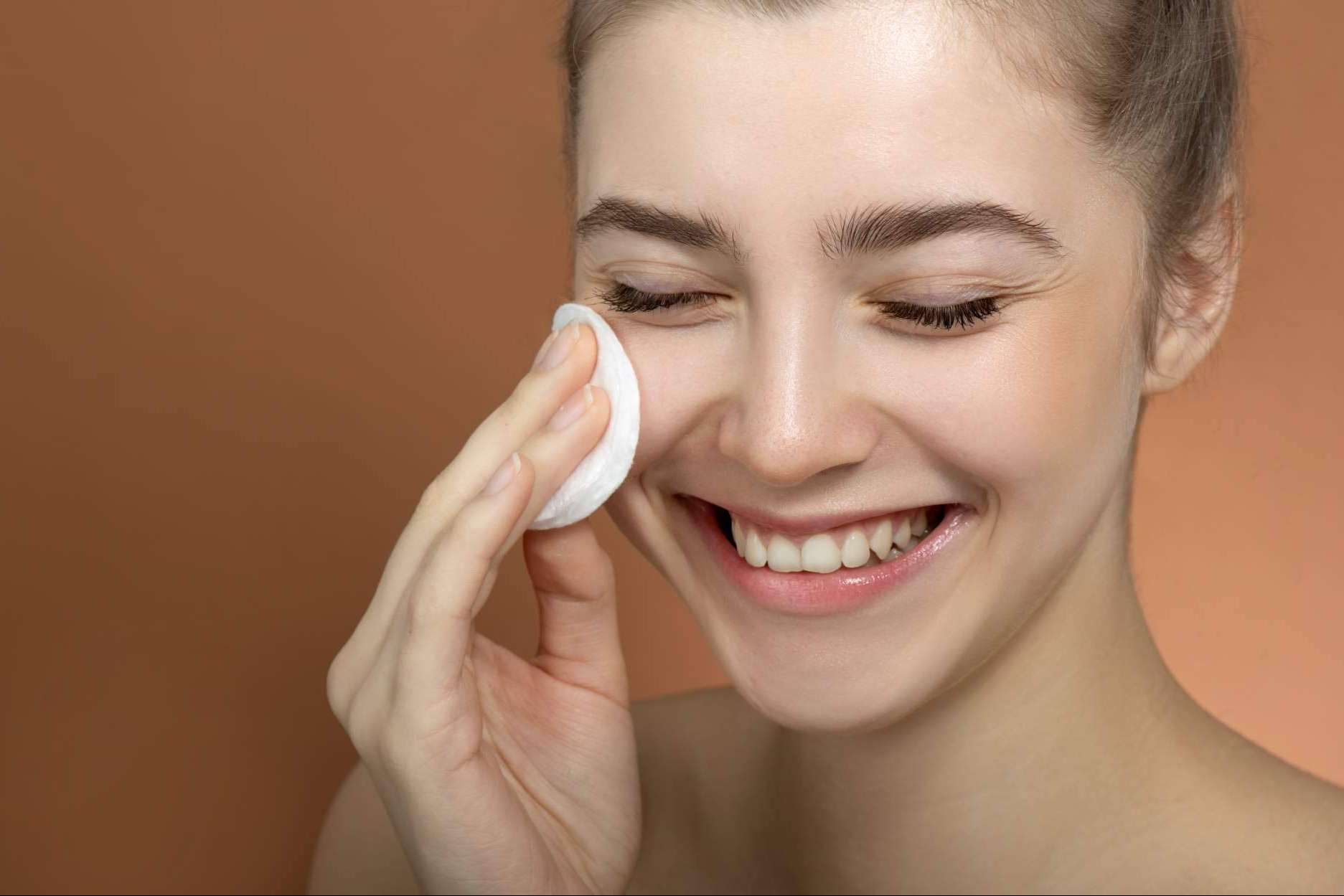 Virginia Barrau y su línea de cosméticos que logra reparar la función de la barrera natural de la piel