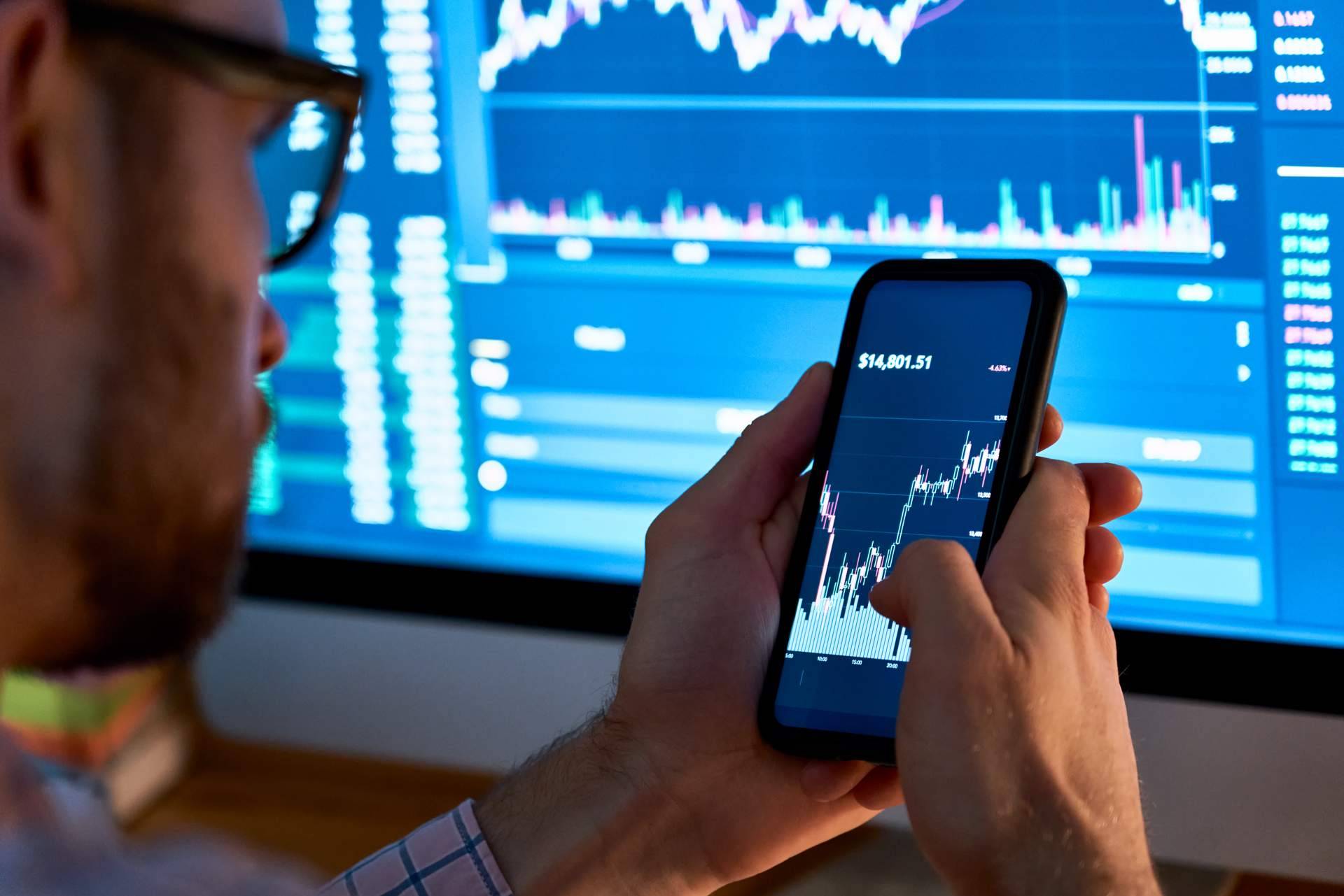 Las ventajas de invertir en empresas no cotizadas, según Infinex Holding