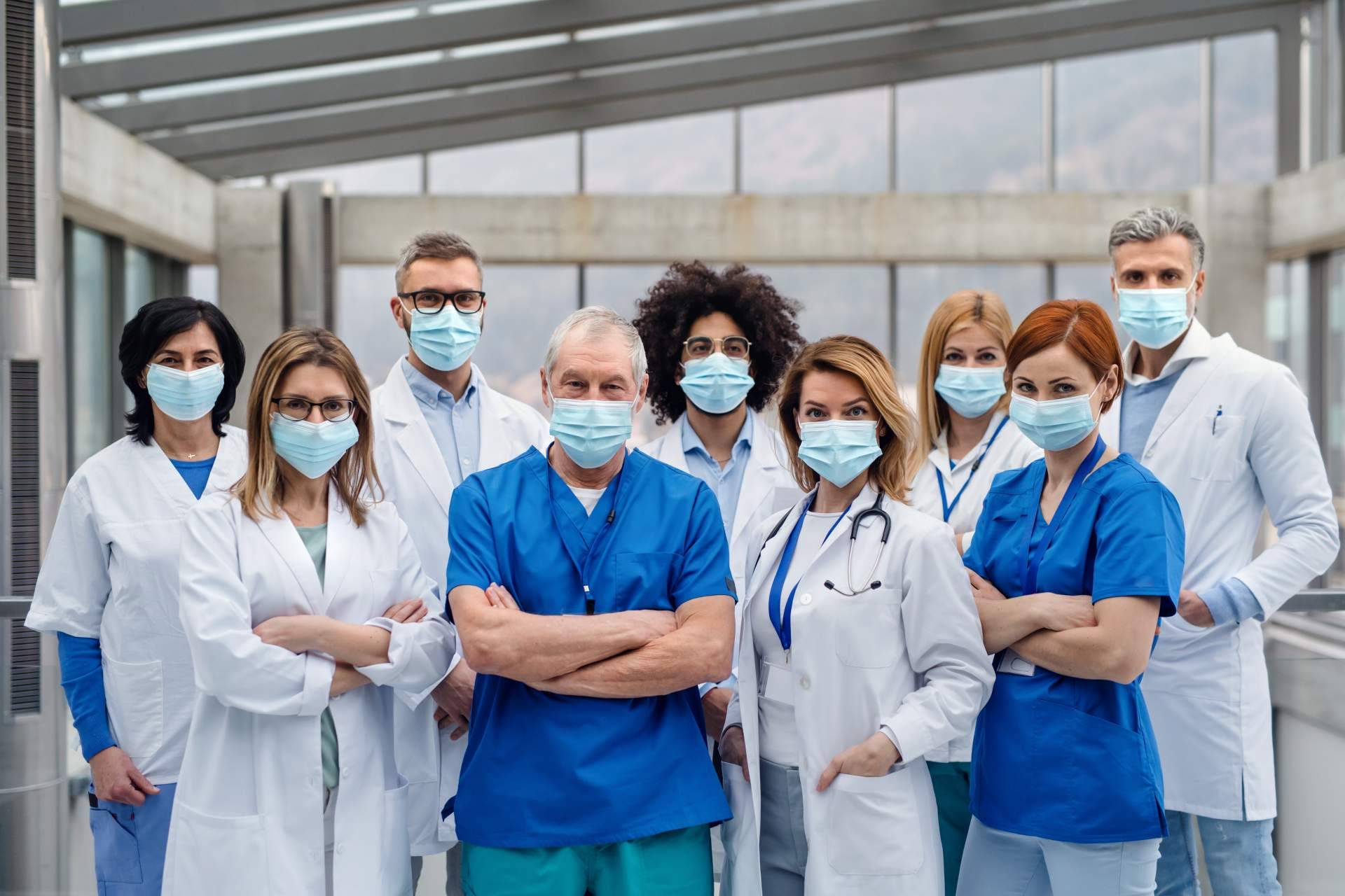 Algunos de los mejores profesionales de la podología y psicología se encuentran en Centro Médico Bravo