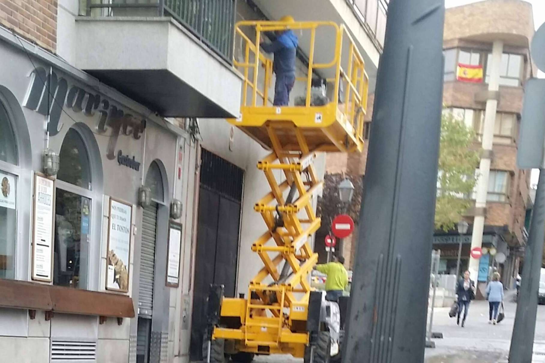 Las plataformas elevadoras, una maquinaria polivalente