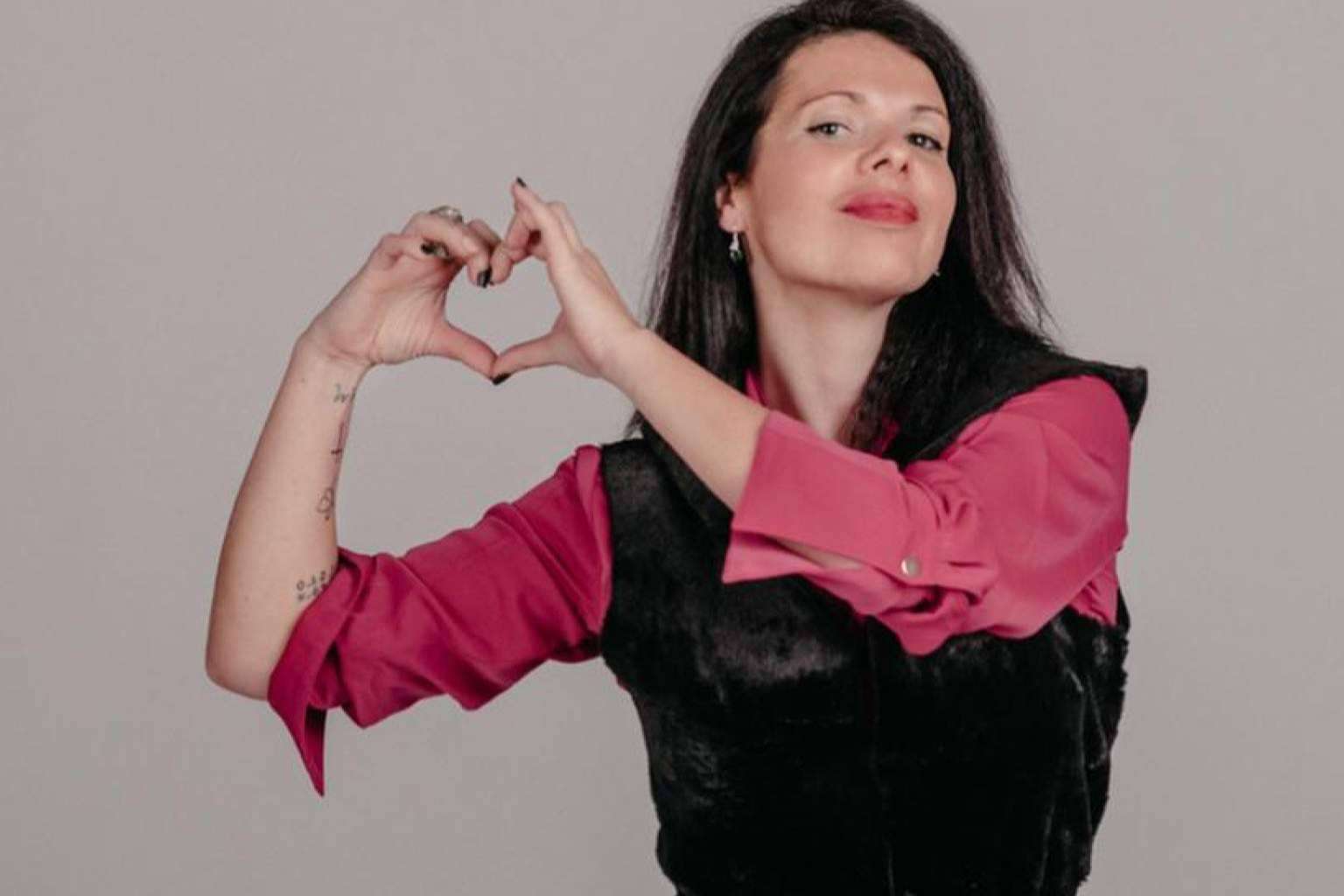 Programas para traer más alegría, amor y paz mental a la vida de la mano de Nessita Arauz