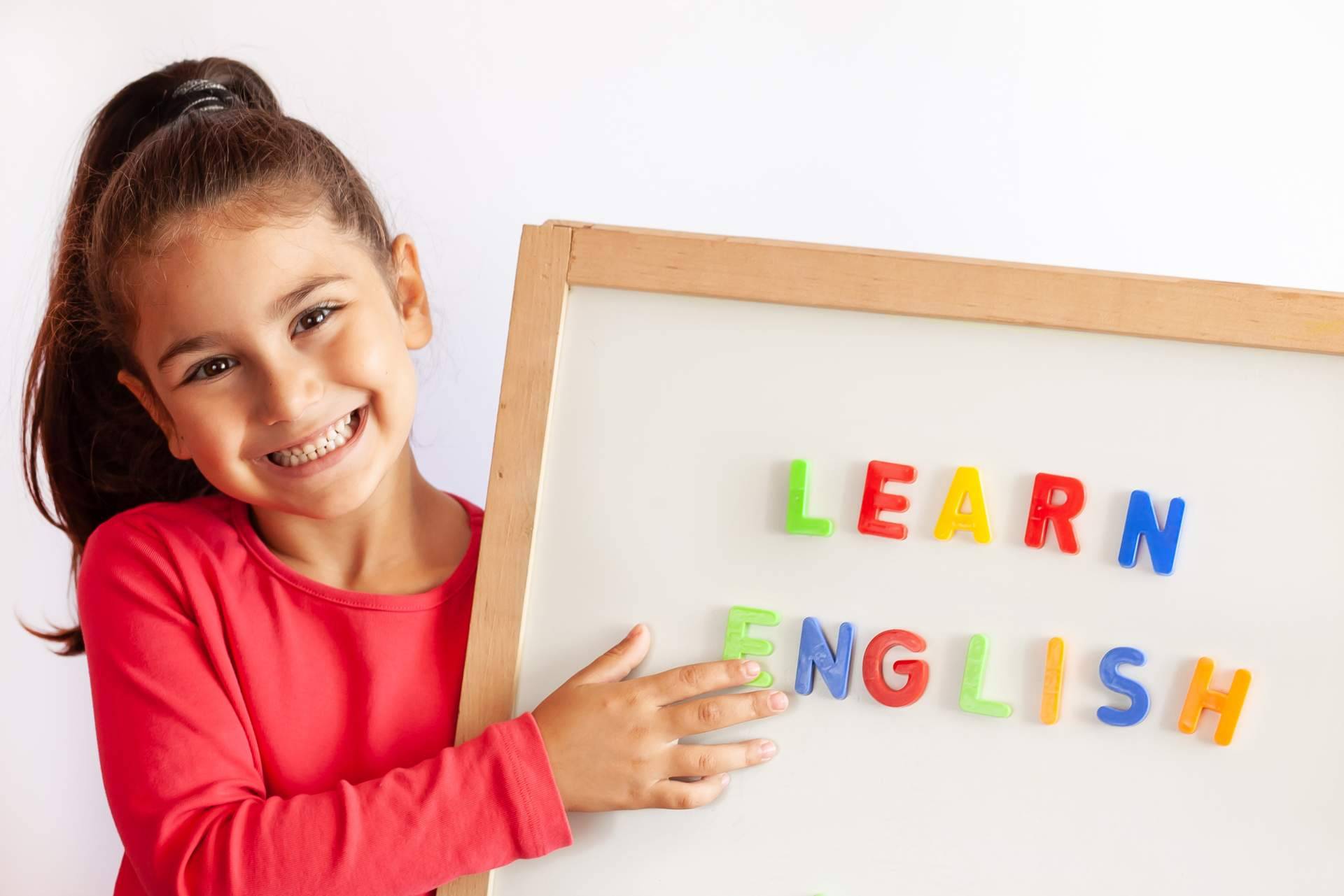 La Academia de Inglés ofrece clases de inglés online en grupo para niños
