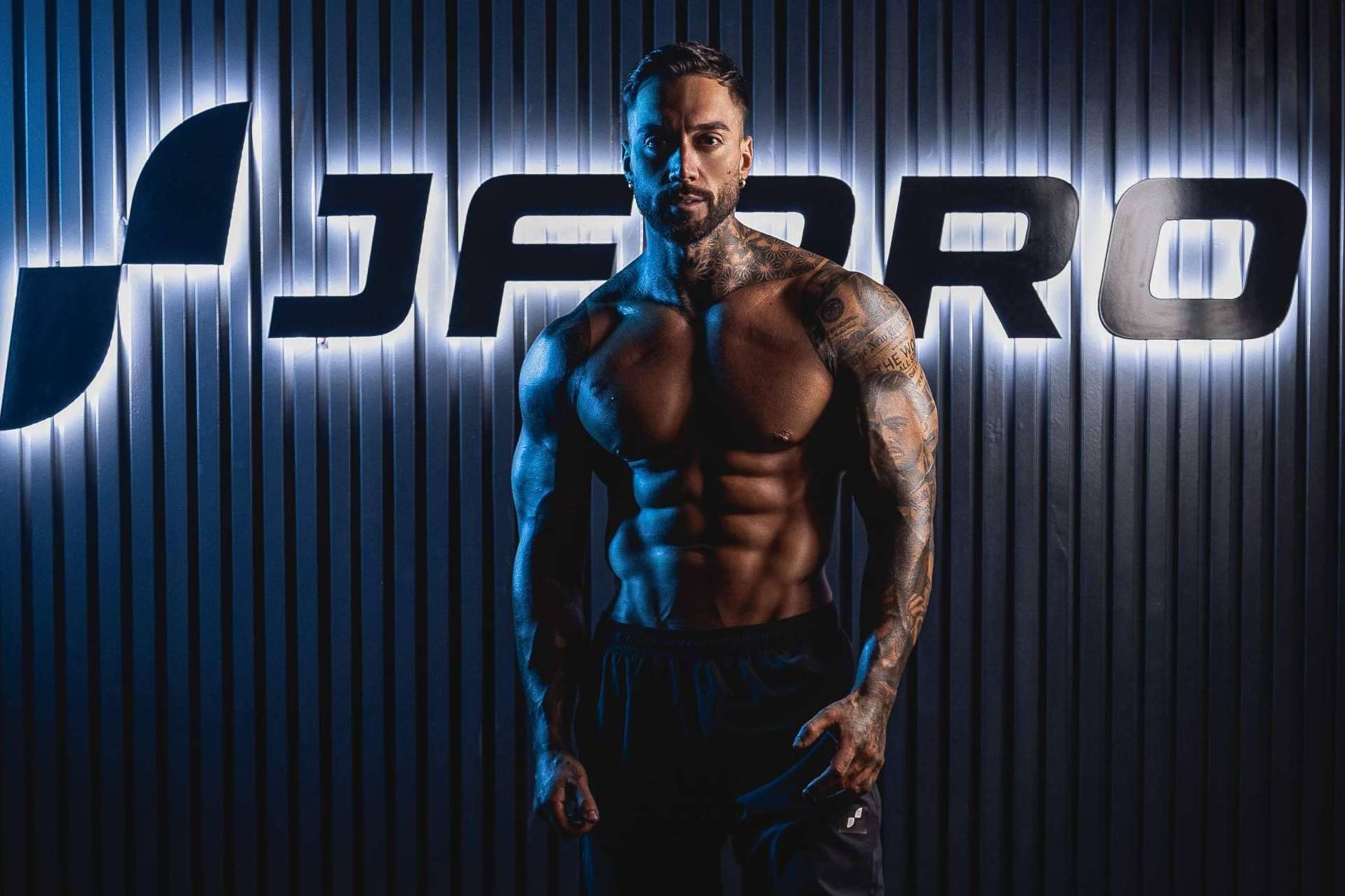 La app fitness de Juan Faro PRO ofrece planes personalizados